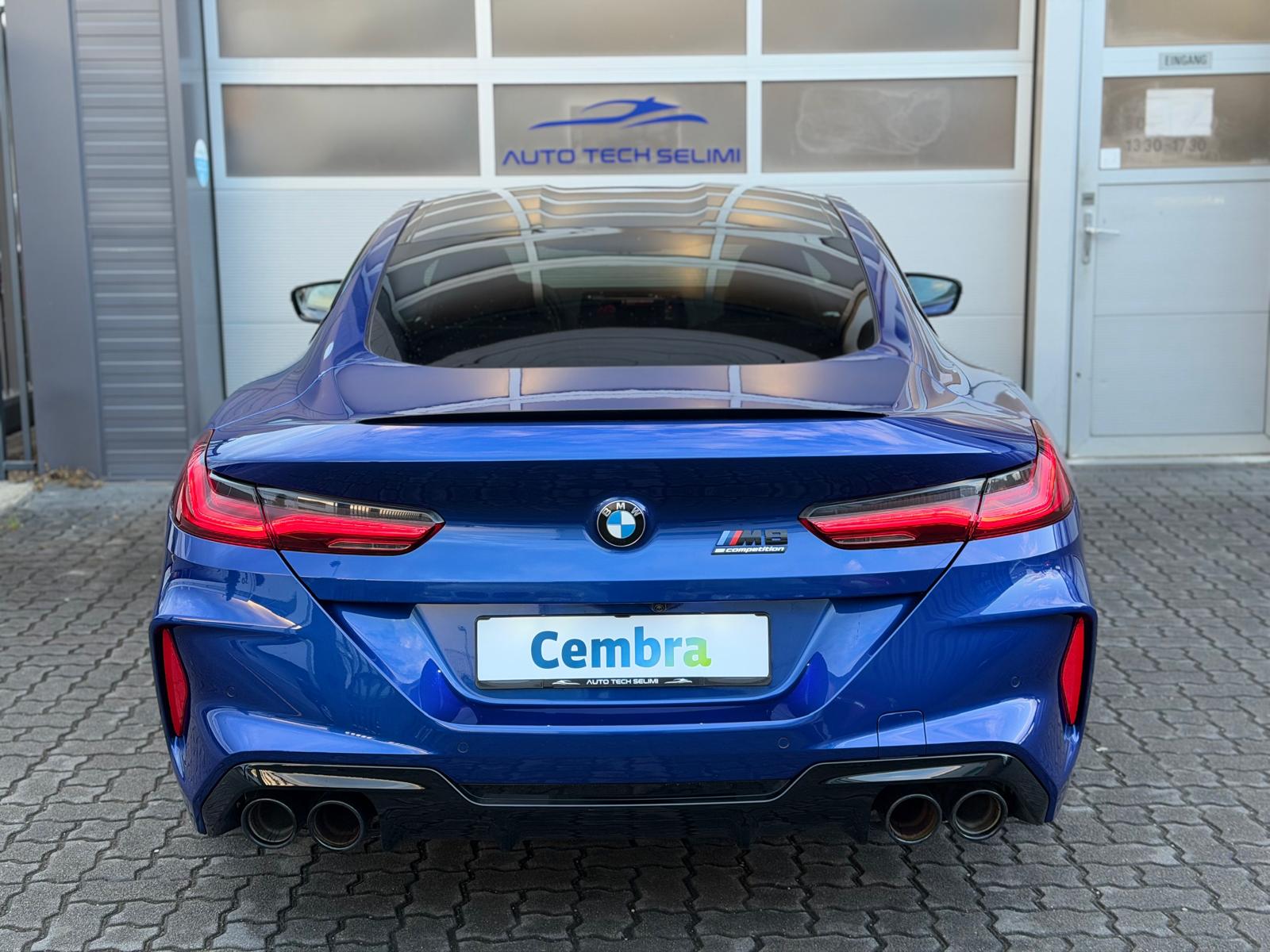 BMW M8 xDrive M Competition Steptronic-image-10