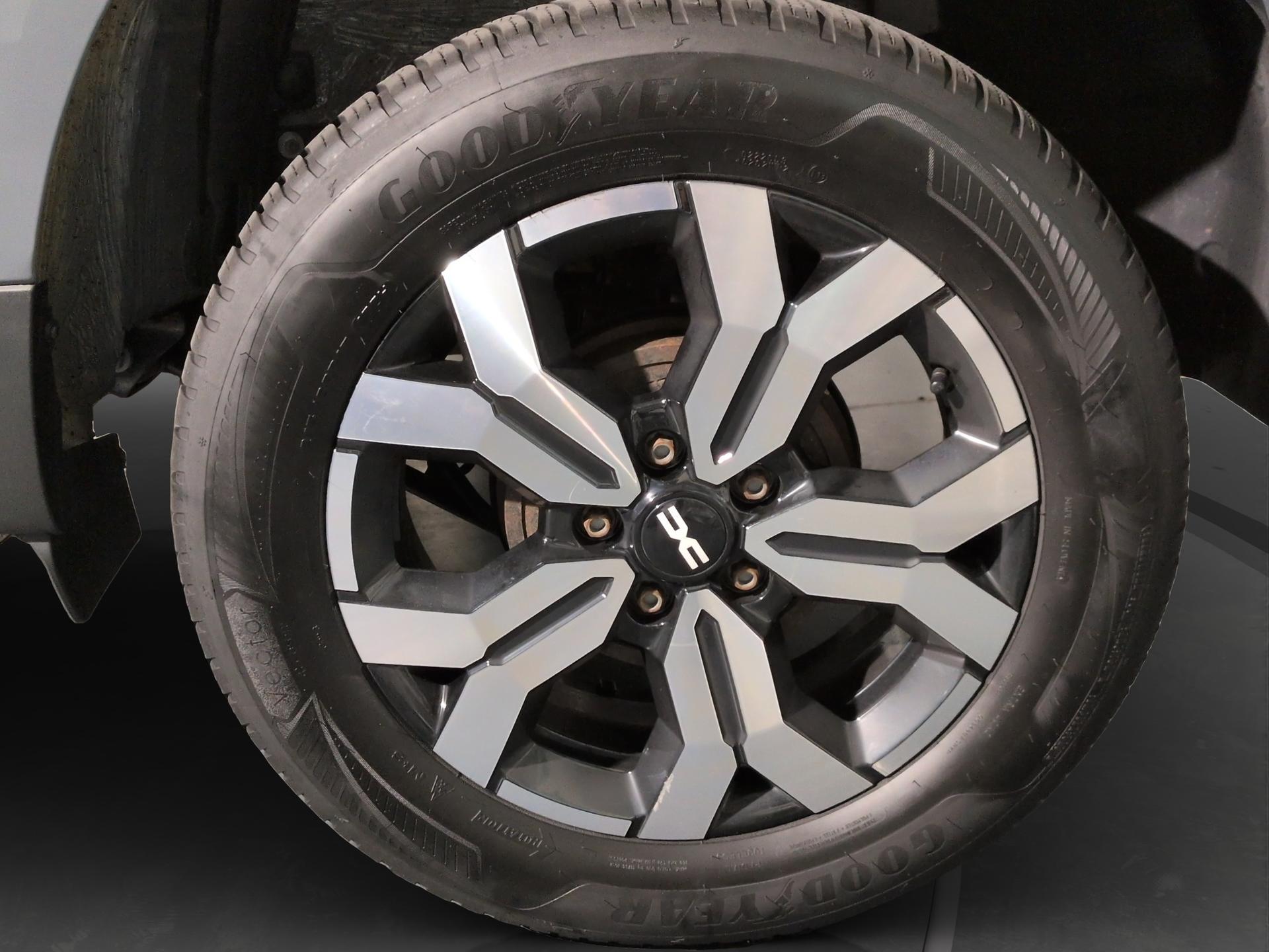 DACIA Duster TCe 150 Journey 4x4-image-25
