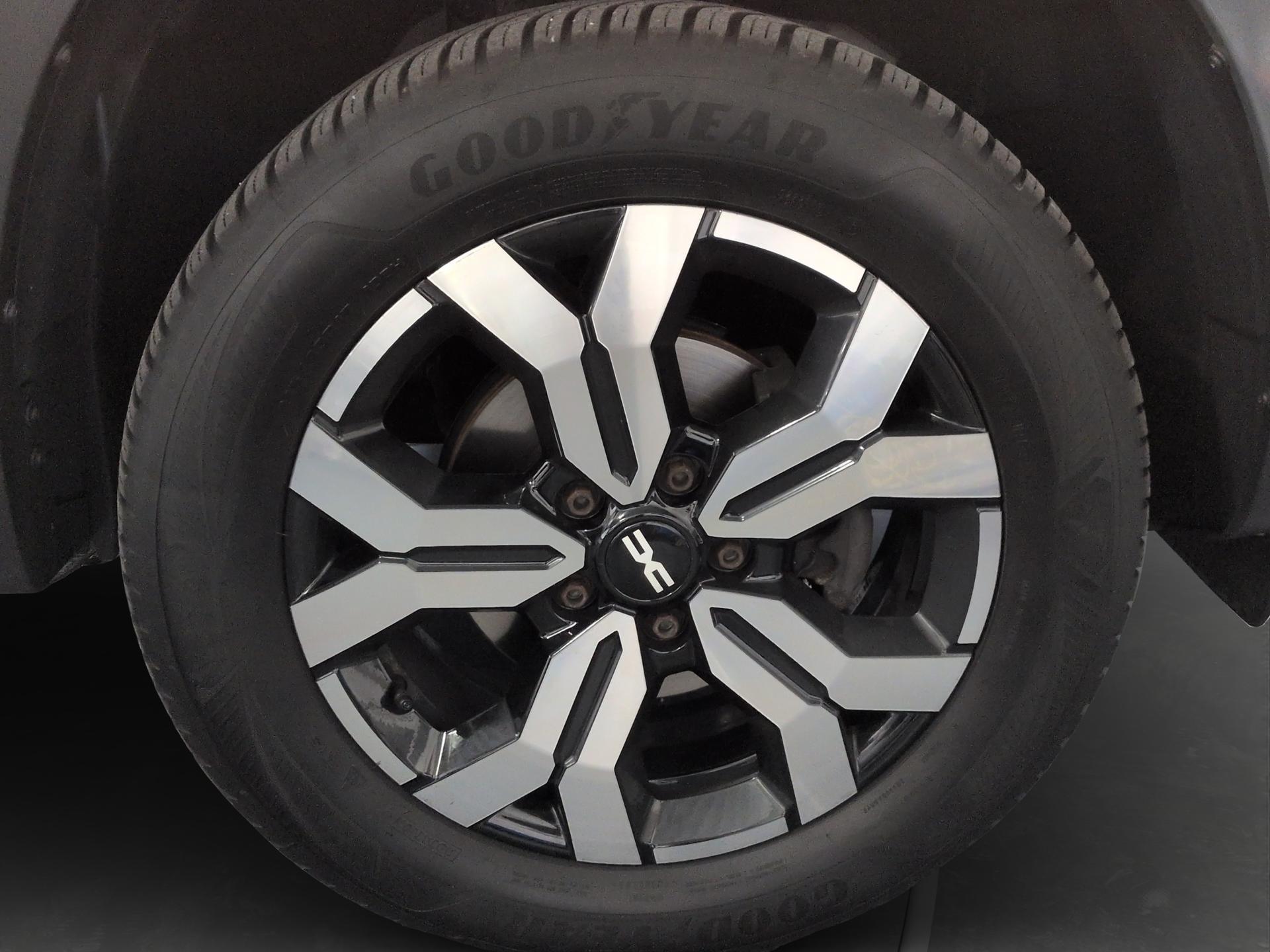 DACIA Duster TCe 150 Journey 4x4-image-17
