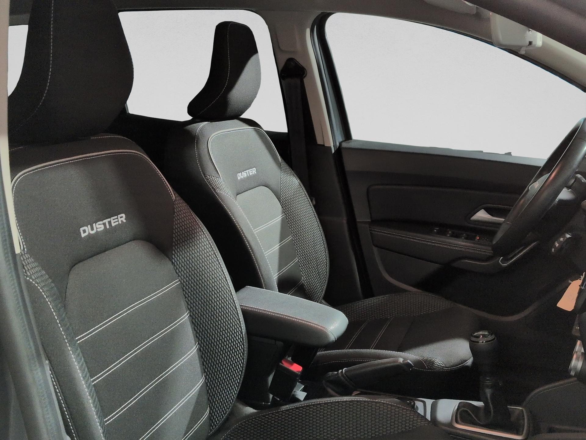 DACIA Duster TCe 150 Journey 4x4-image-16