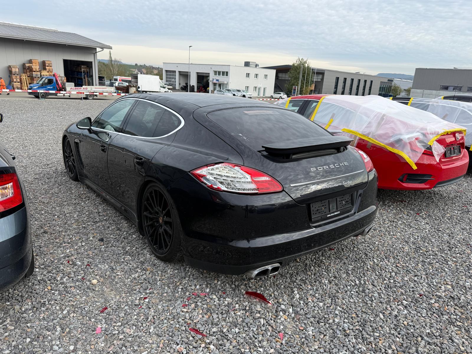 PORSCHE Panamera S 4.8 PDK *CH-Fahrzeug* *MFK* *Servicegepflegt* *HAGELSCHDEN* Jetzt nur noch CHF 13'900.- statt 18'900.--image-7