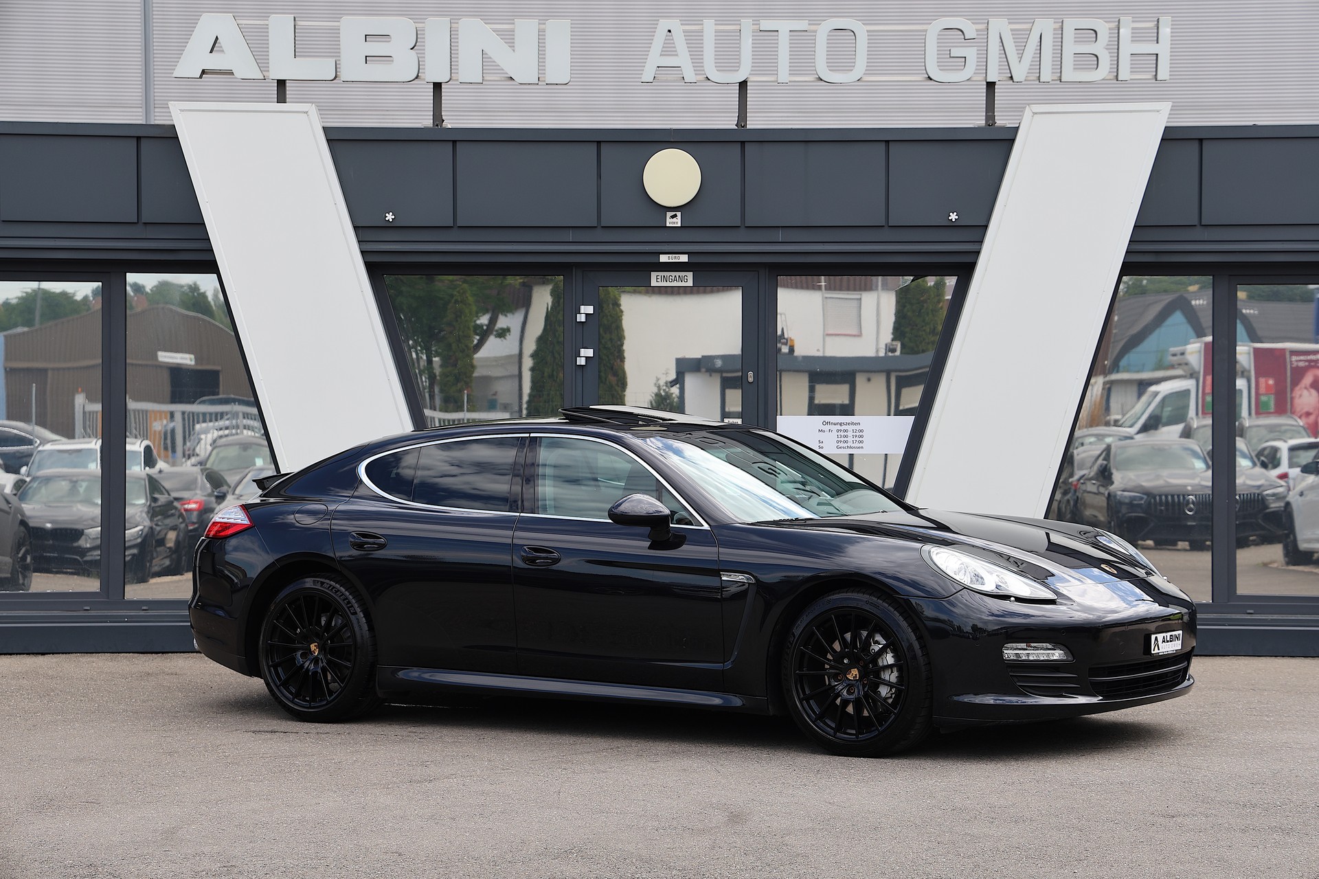 PORSCHE Panamera S 4.8 PDK *CH-Fahrzeug* *MFK* *Servicegepflegt*-showroom-element-1