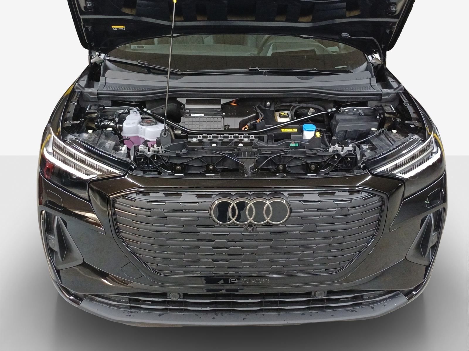 AUDI Q4 e-tron 45 quattro-image-14