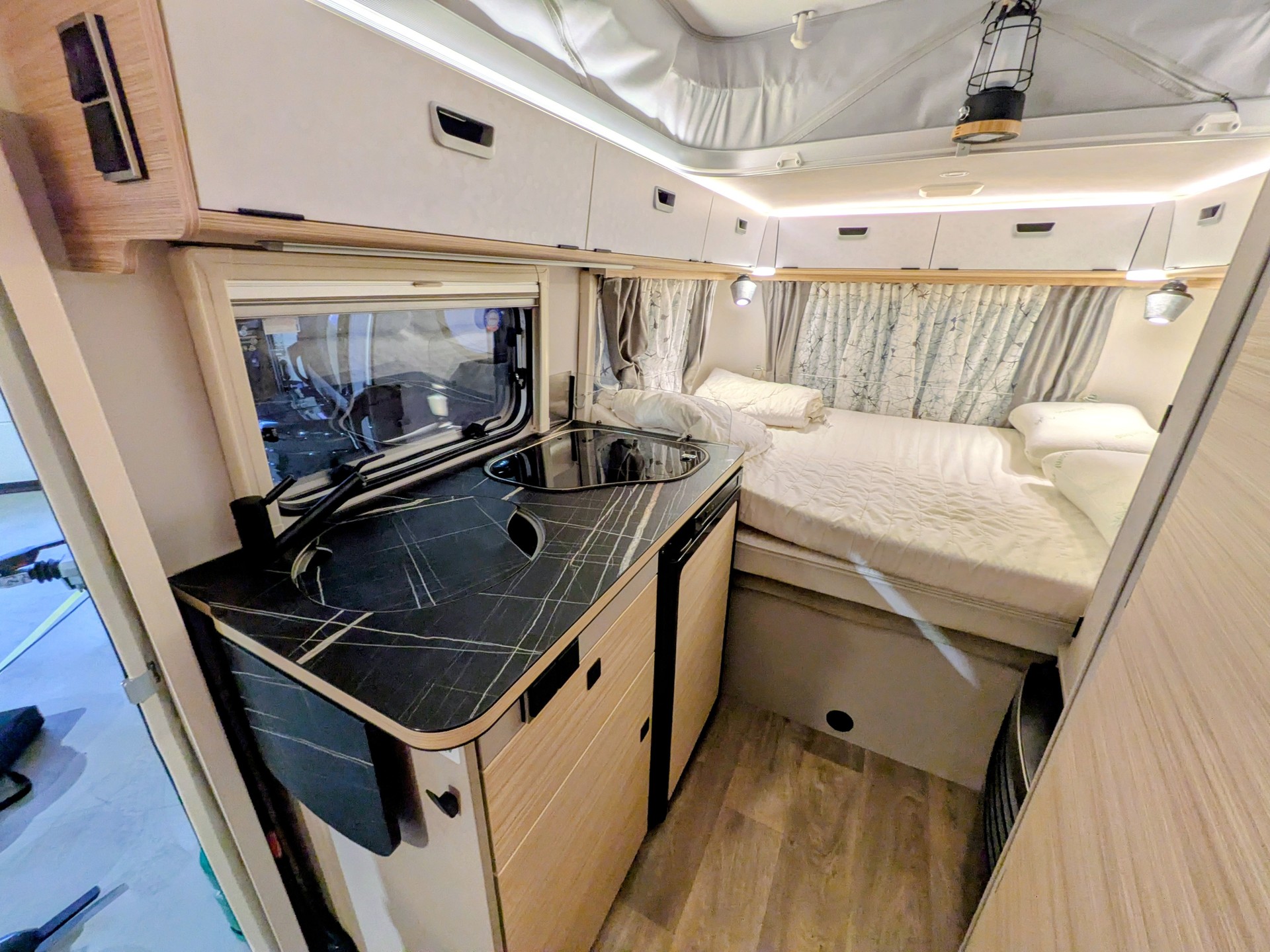 ERIBA 430 Touring Tango Red Edition-image-4