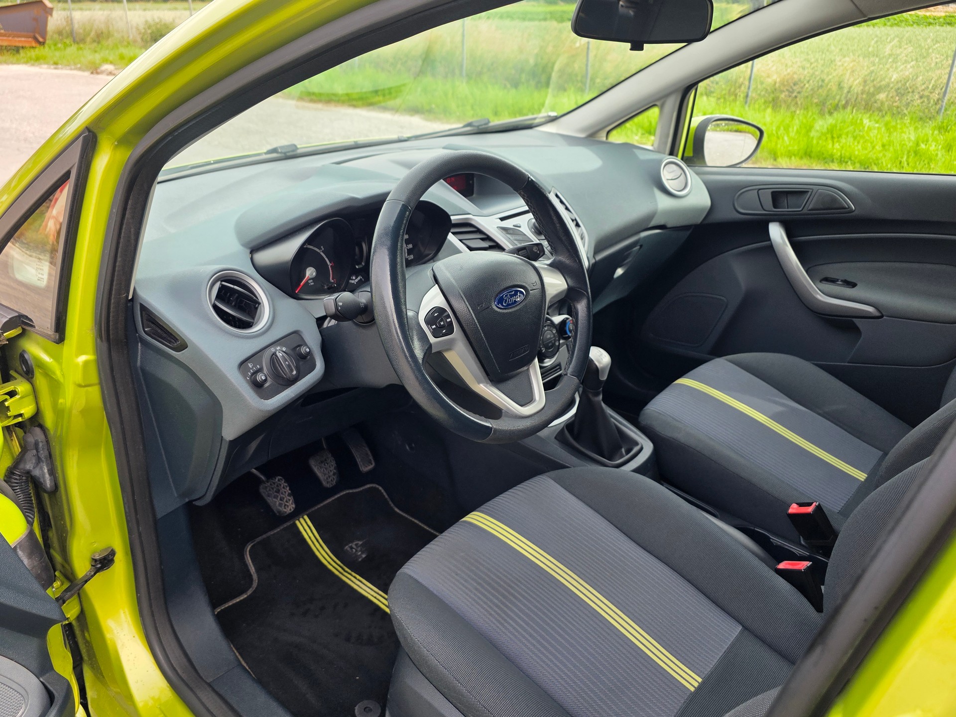 FORD Fiesta 1.4 16V Colourline / Ab Mfk 12.2025-image-10