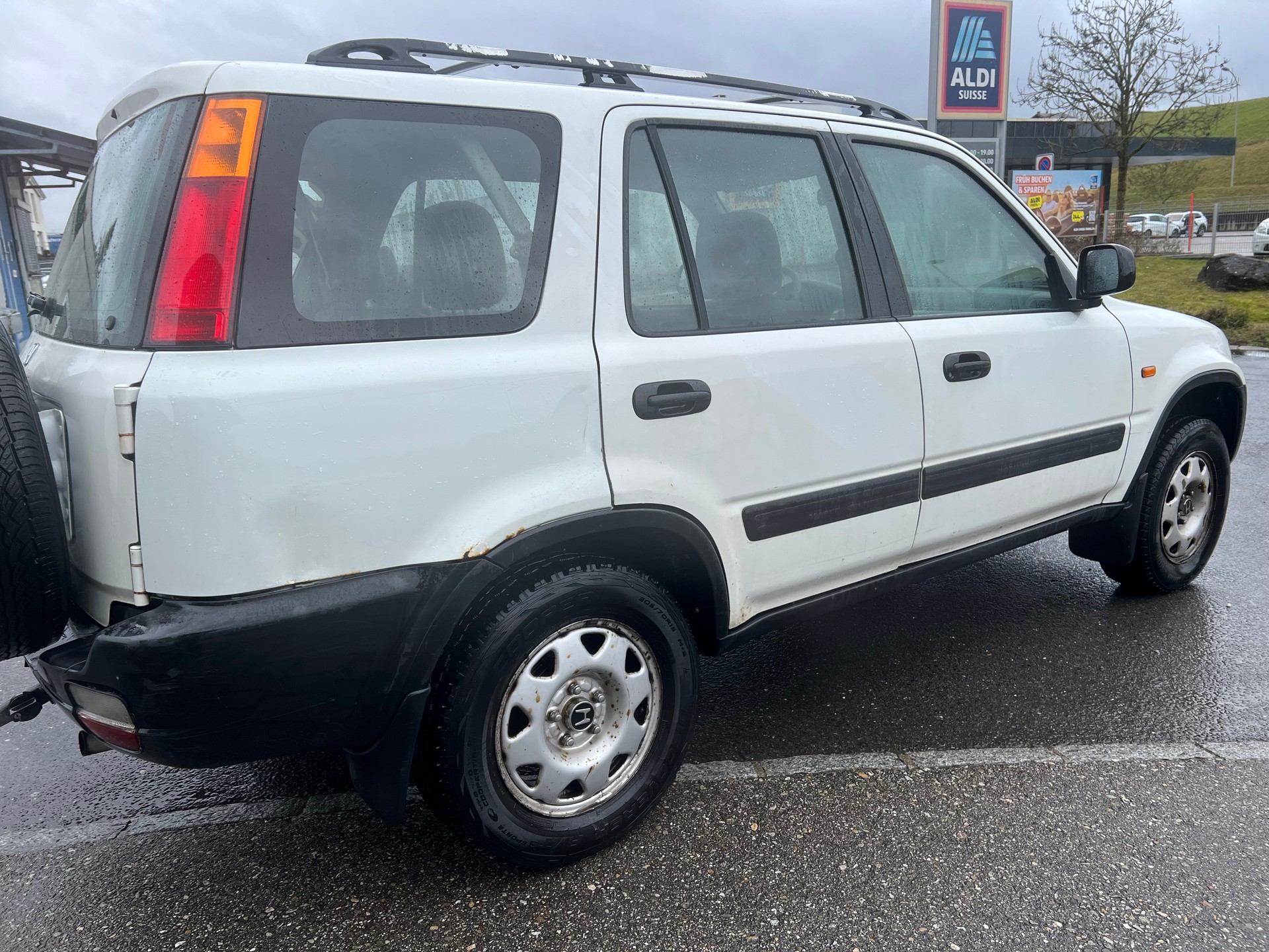 HONDA CR-V 2.0i 4WD ES-image-4