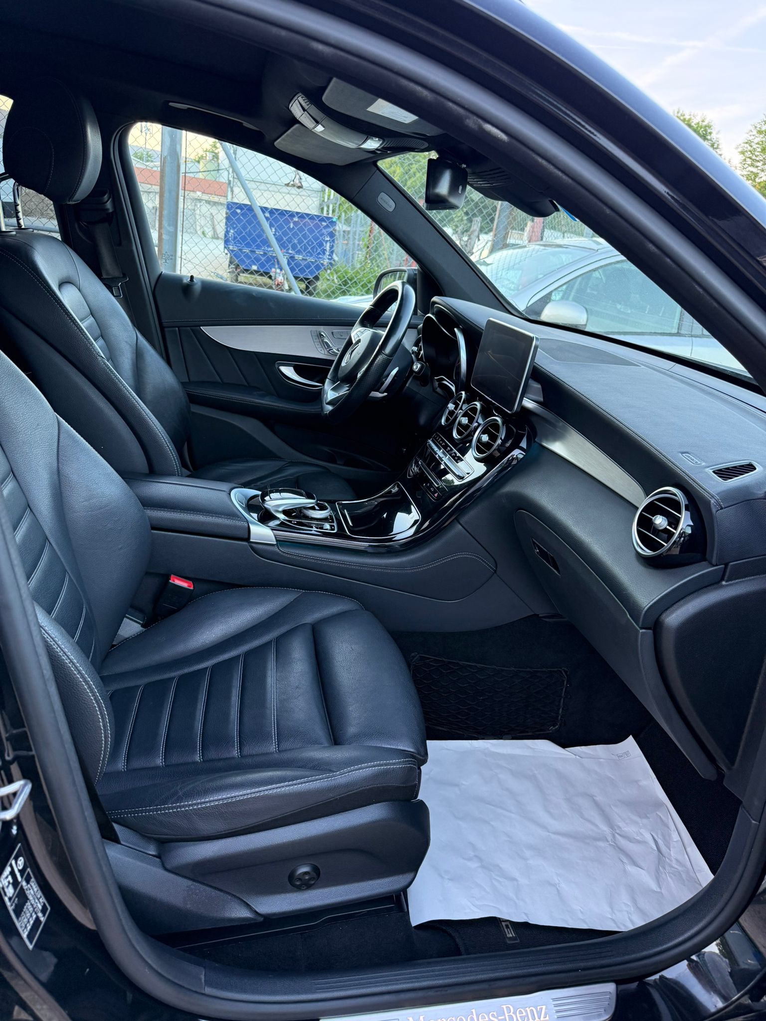 MERCEDES-BENZ GLC 250 d Exclusive 4Matic 9G-Tronic-image-8