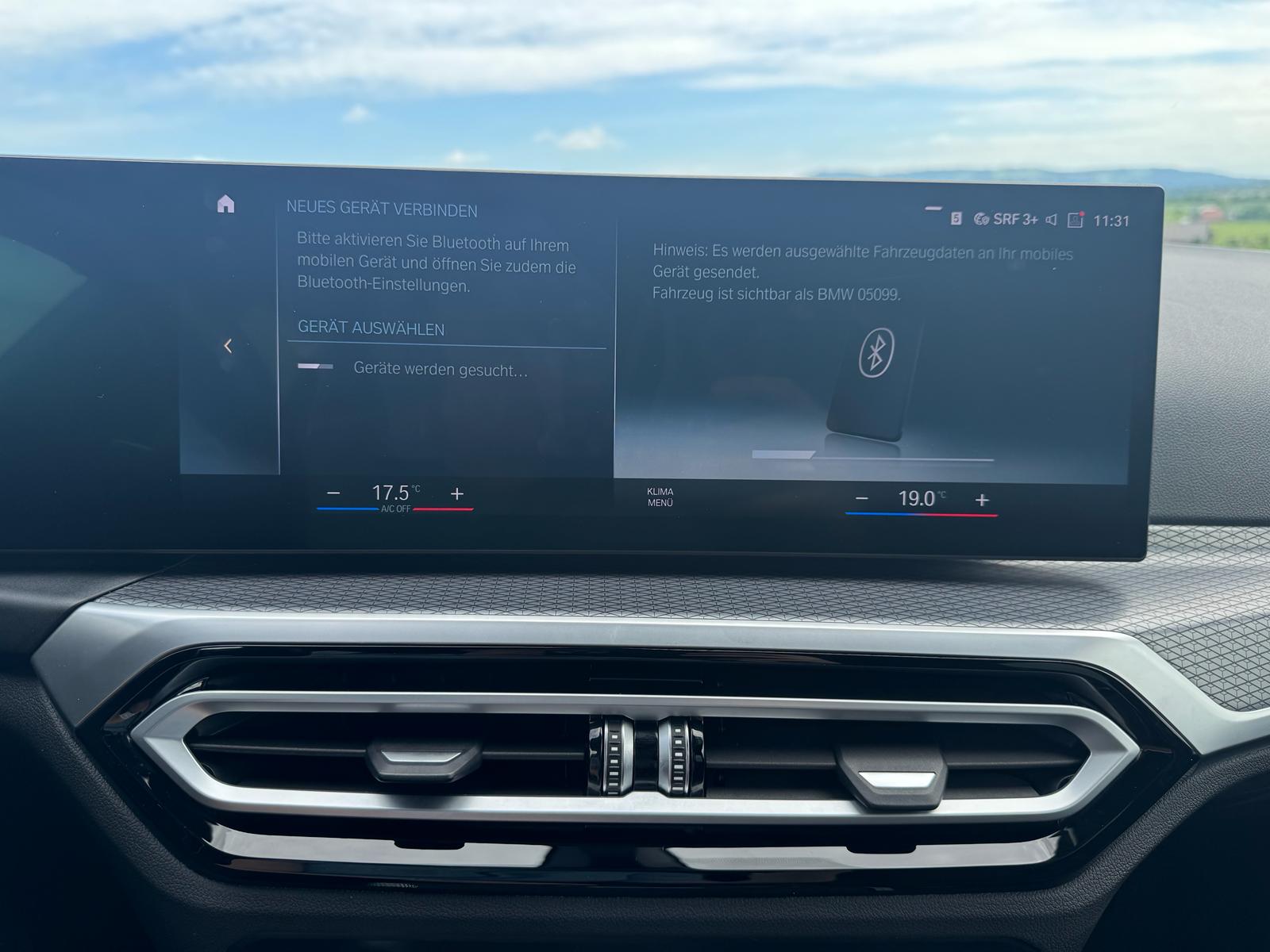 BMW 330e Steptronic M Sport Pro-image-12