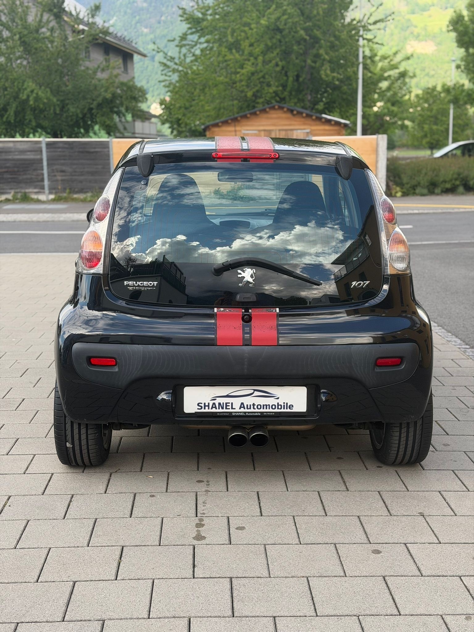 PEUGEOT 107 1.0 Black&Silver Edition-showroom-element-1