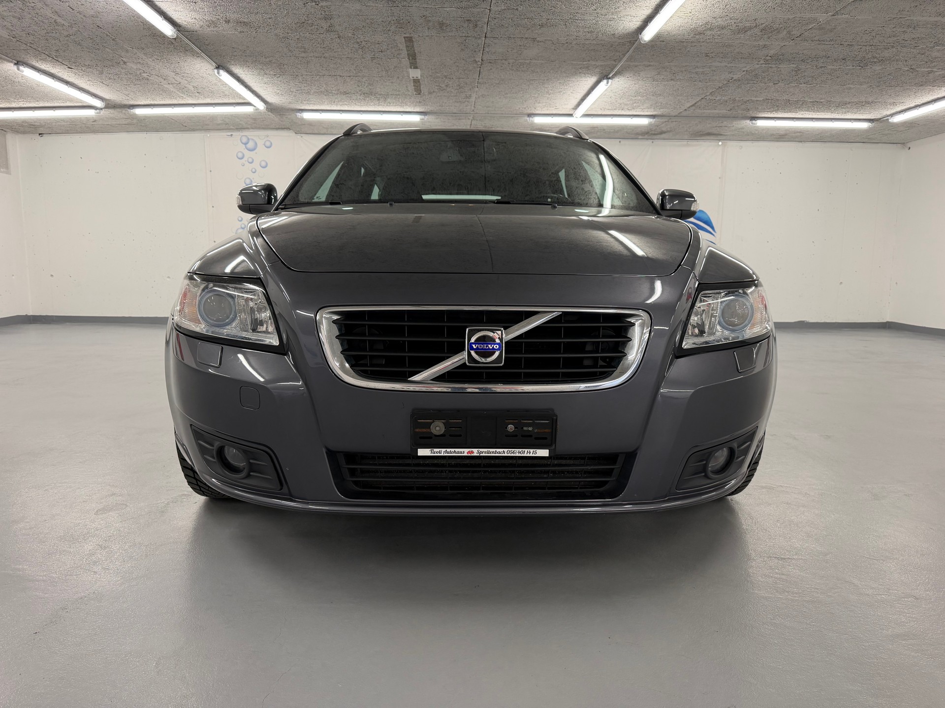 VOLVO V50 2.0D Kinetic Powershift-showroom-element-2