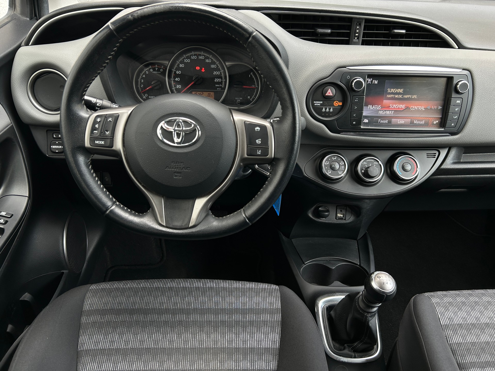 TOYOTA Yaris 1.33 Trend-image-8
