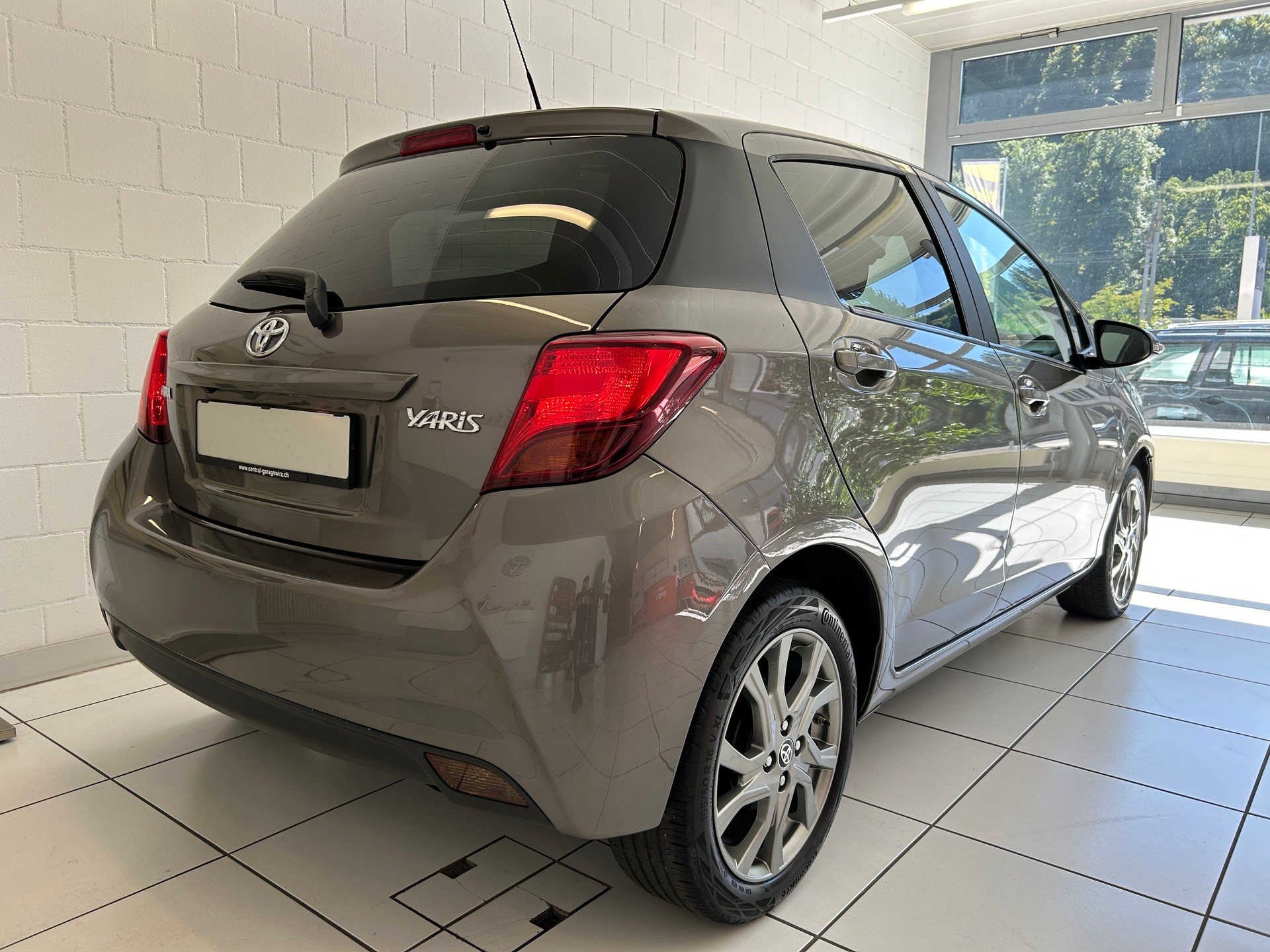 TOYOTA Yaris 1.33 Trend-image-2