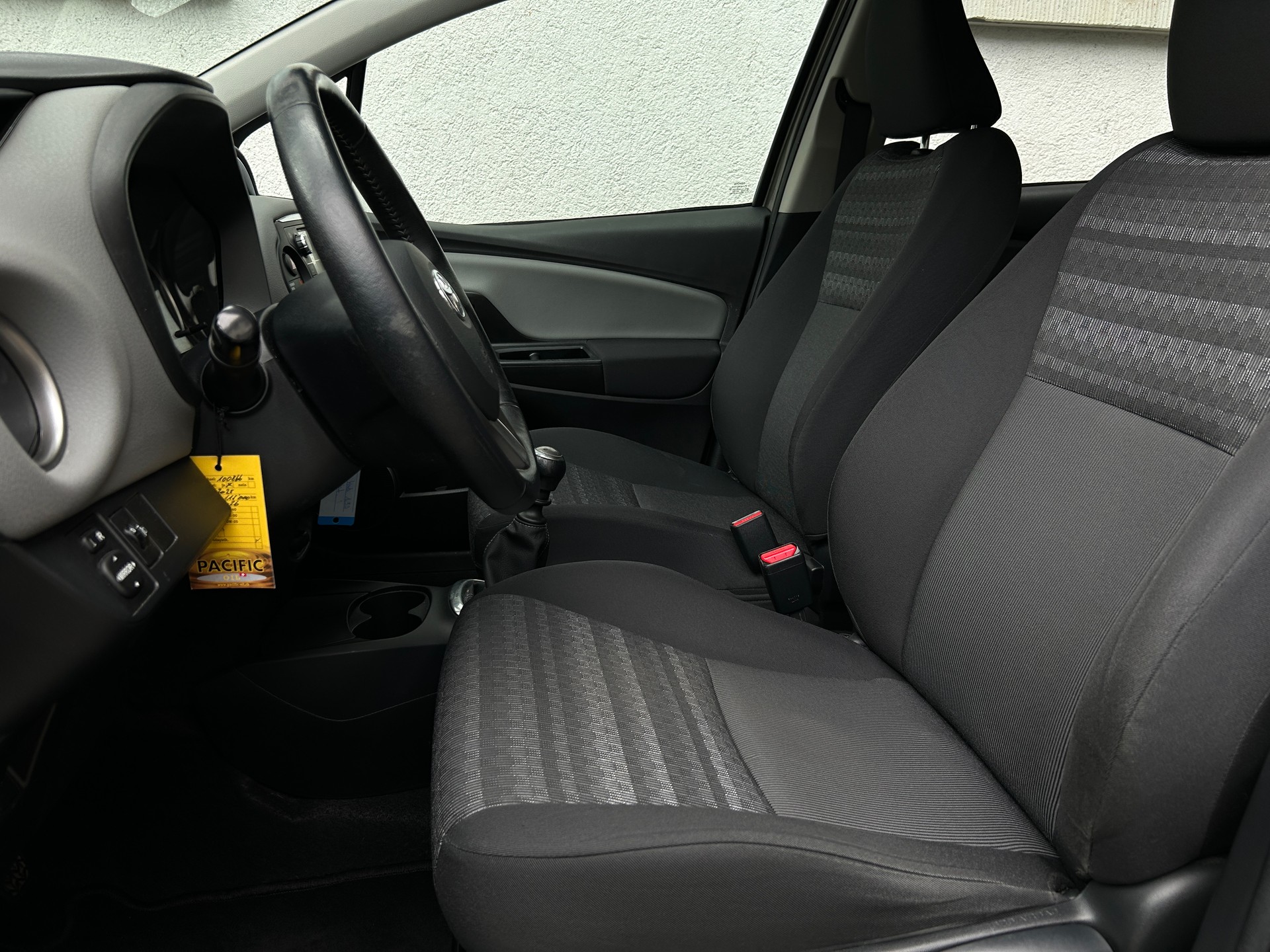 TOYOTA Yaris 1.33 Trend-image-10