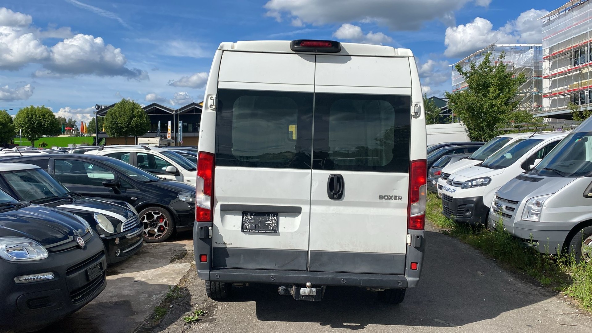 PEUGEOT Boxer 2.2 HDI 335 Allure L2H2-image-3