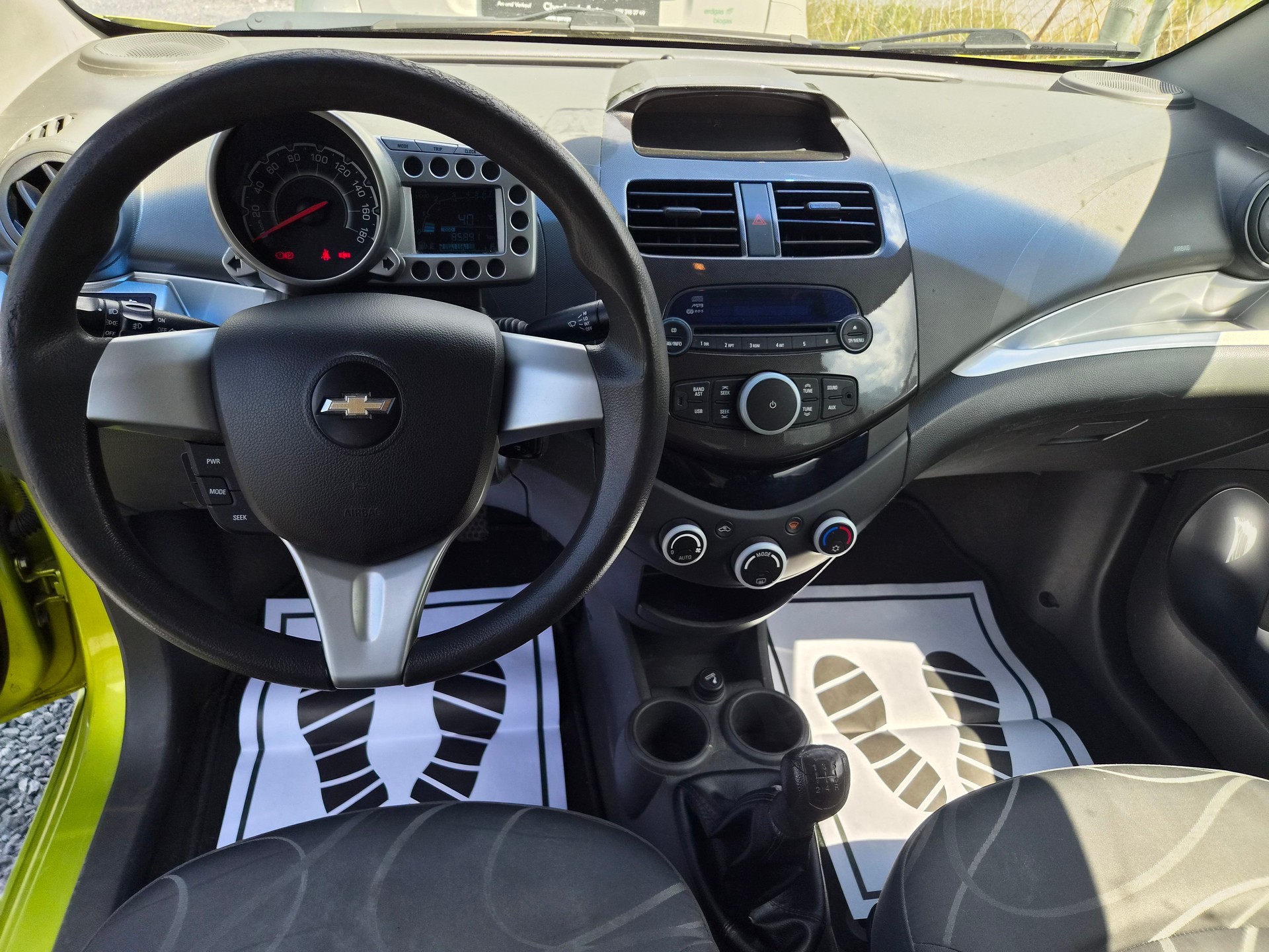 CHEVROLET Spark 1.2 LT-image-9