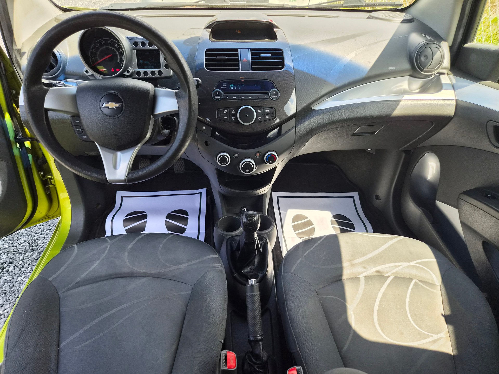 CHEVROLET Spark 1.2 LT-image-10