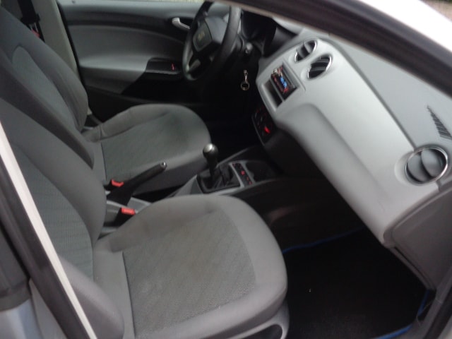 SEAT Ibiza ST 1.4 Reference-image-5