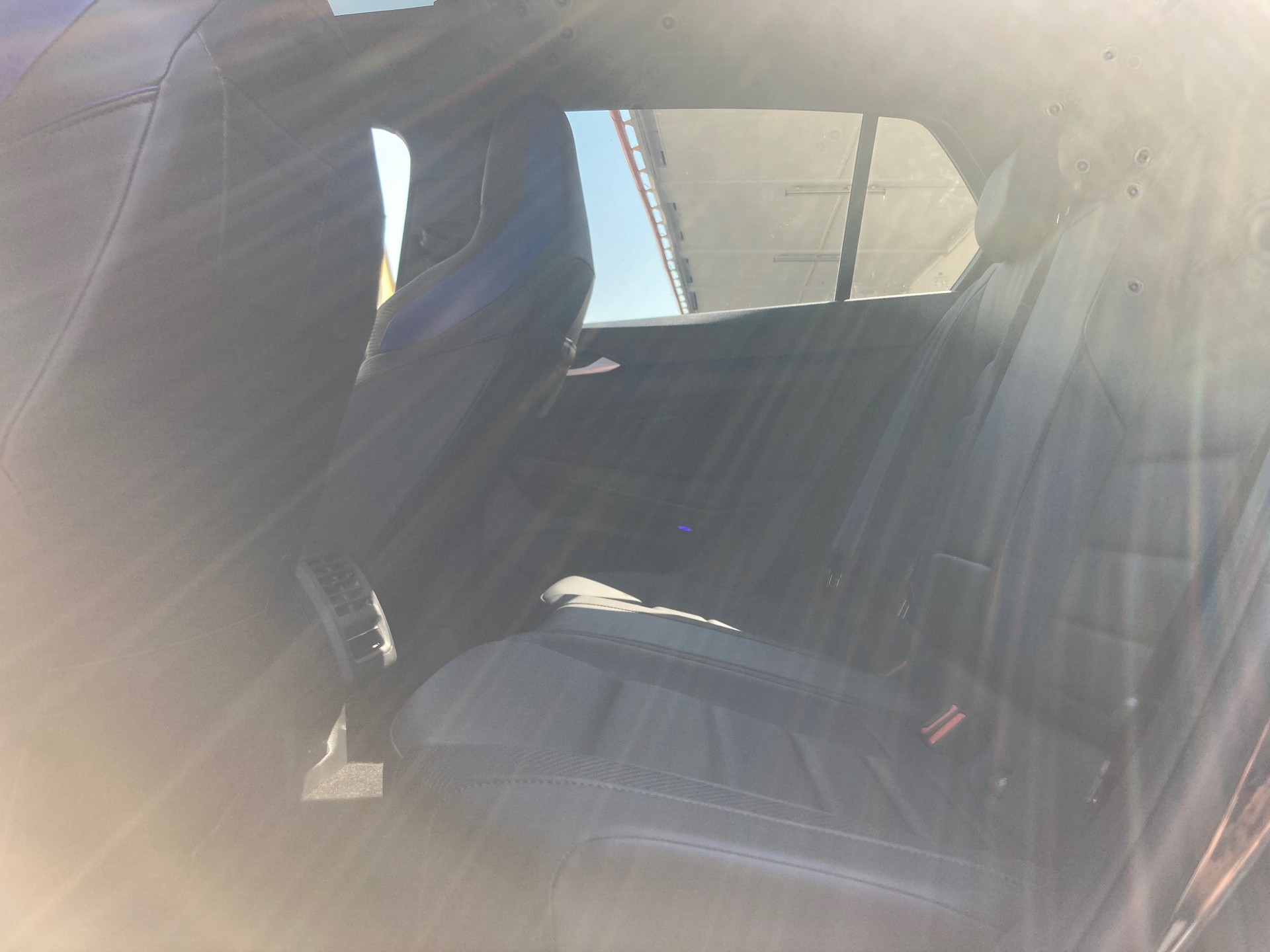 VW Golf 2.0 R DSG 4M R 20 Ye-image-8