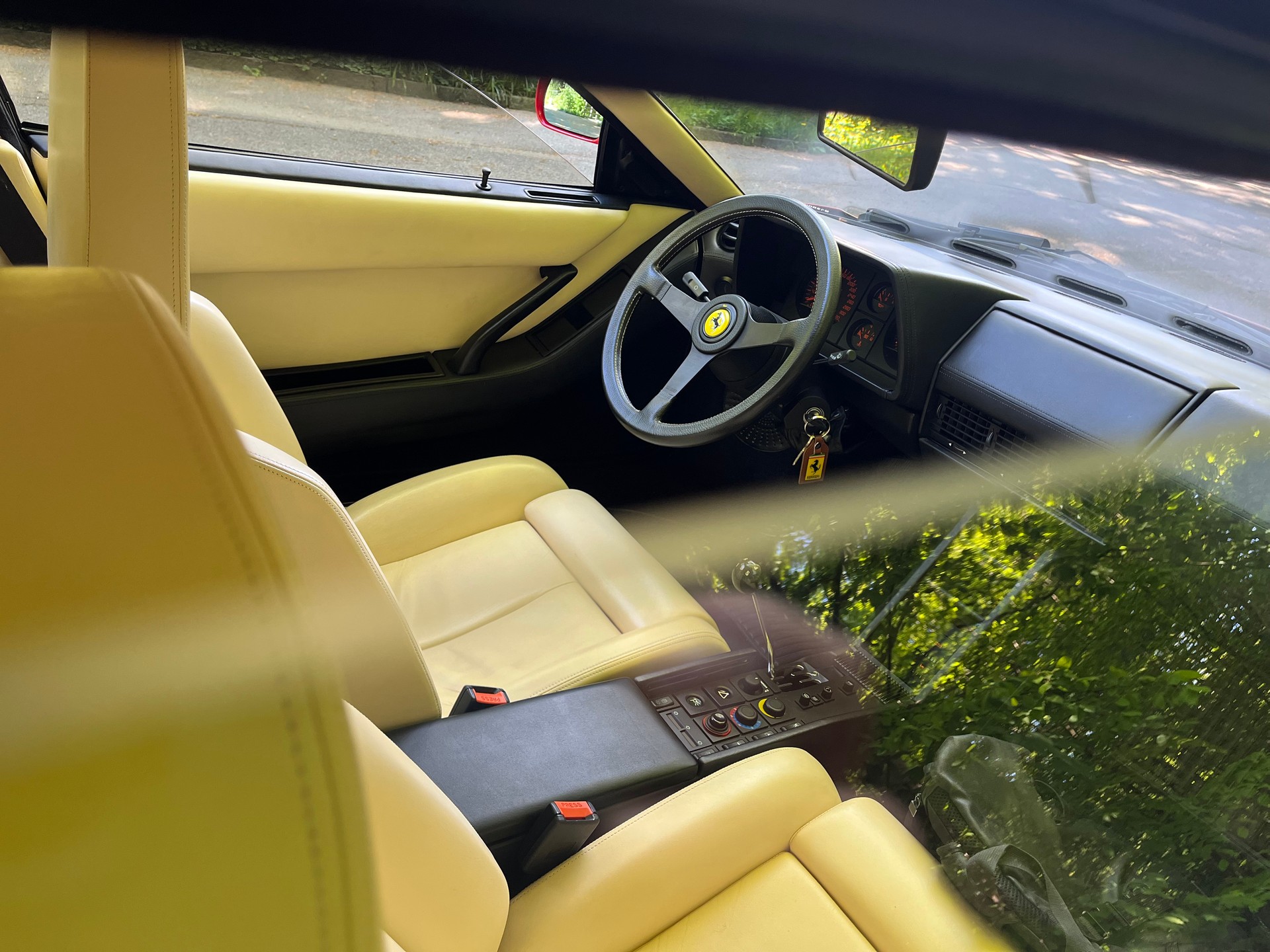 FERRARI Testarossa-image-5