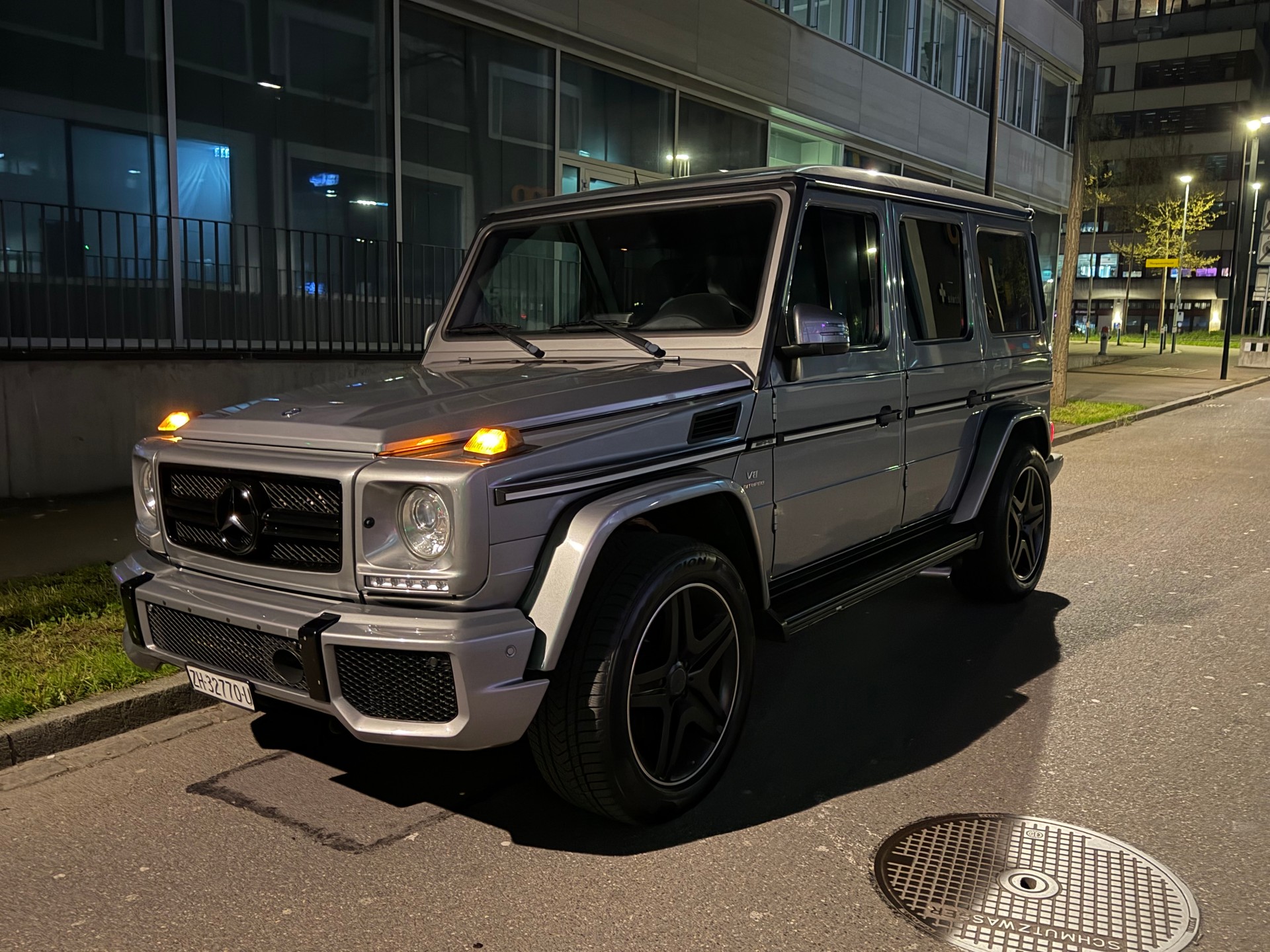 MERCEDES-BENZ G 63 AMG Automatic-image-1