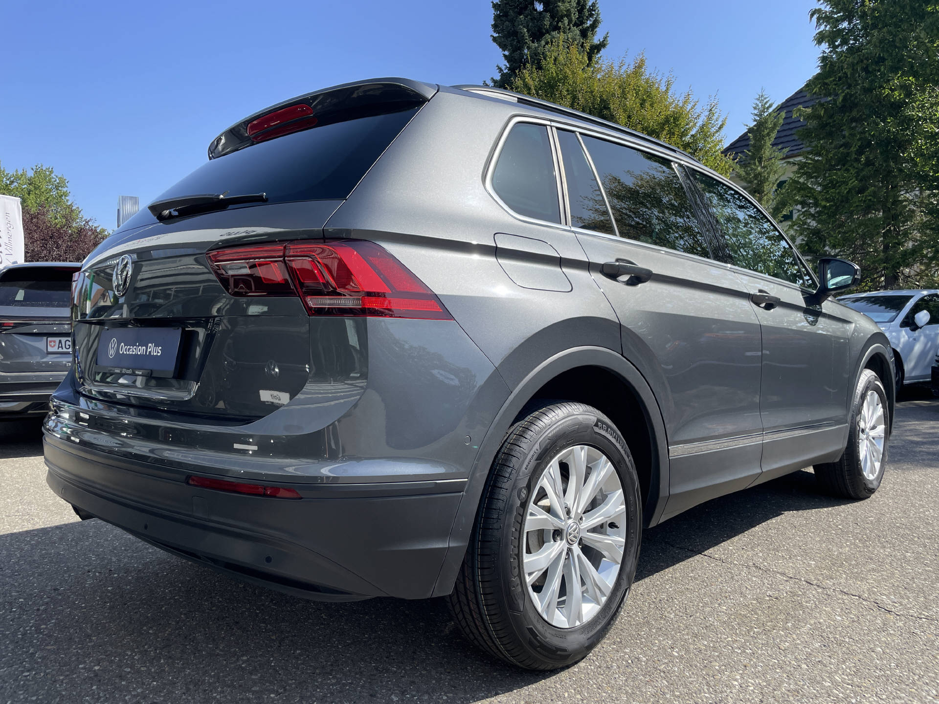 VW Tiguan 2.0 TSI Comfortline DSG 4motion-image-3