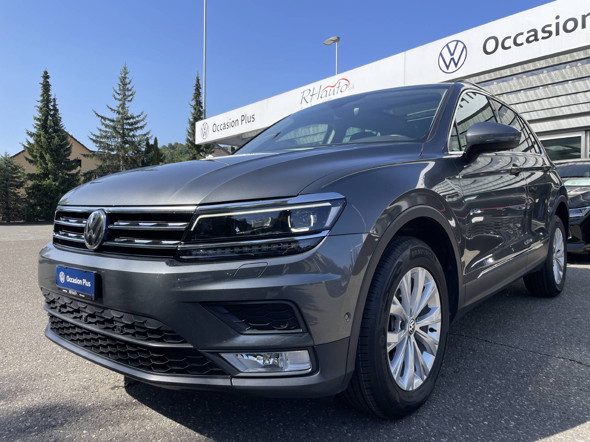 VW Tiguan 2.0 TSI Comfortline DSG 4motion-image-0