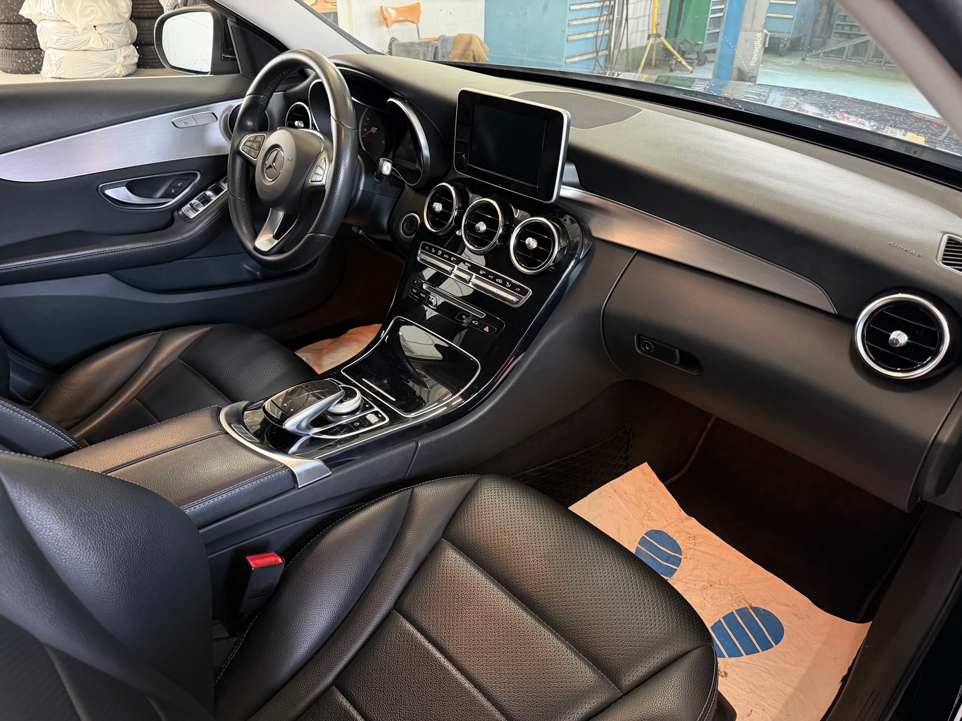 MERCEDES-BENZ C 180 Avantgarde 9G-Tronic | CH-Auto | Ab MFK 05.2025 | RF-Kamera-image-8