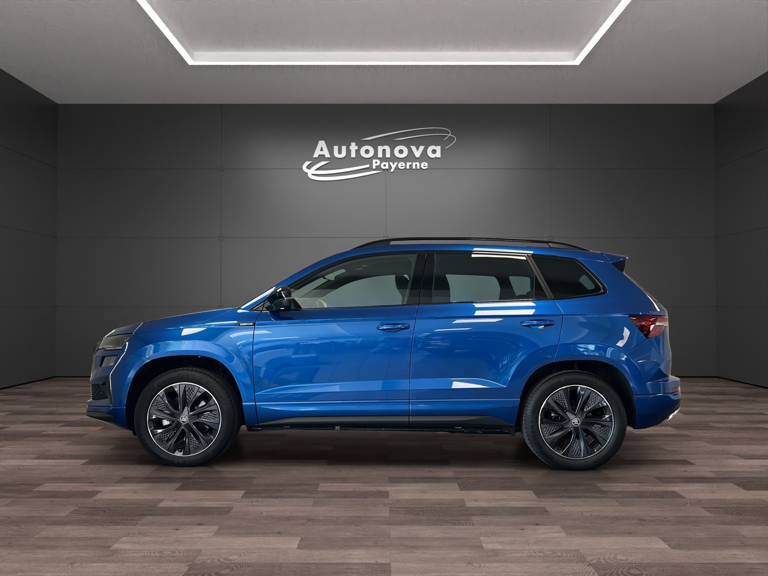 SKODA Karoq 2.0 TSI SportLine 4x4 DSG-image-2