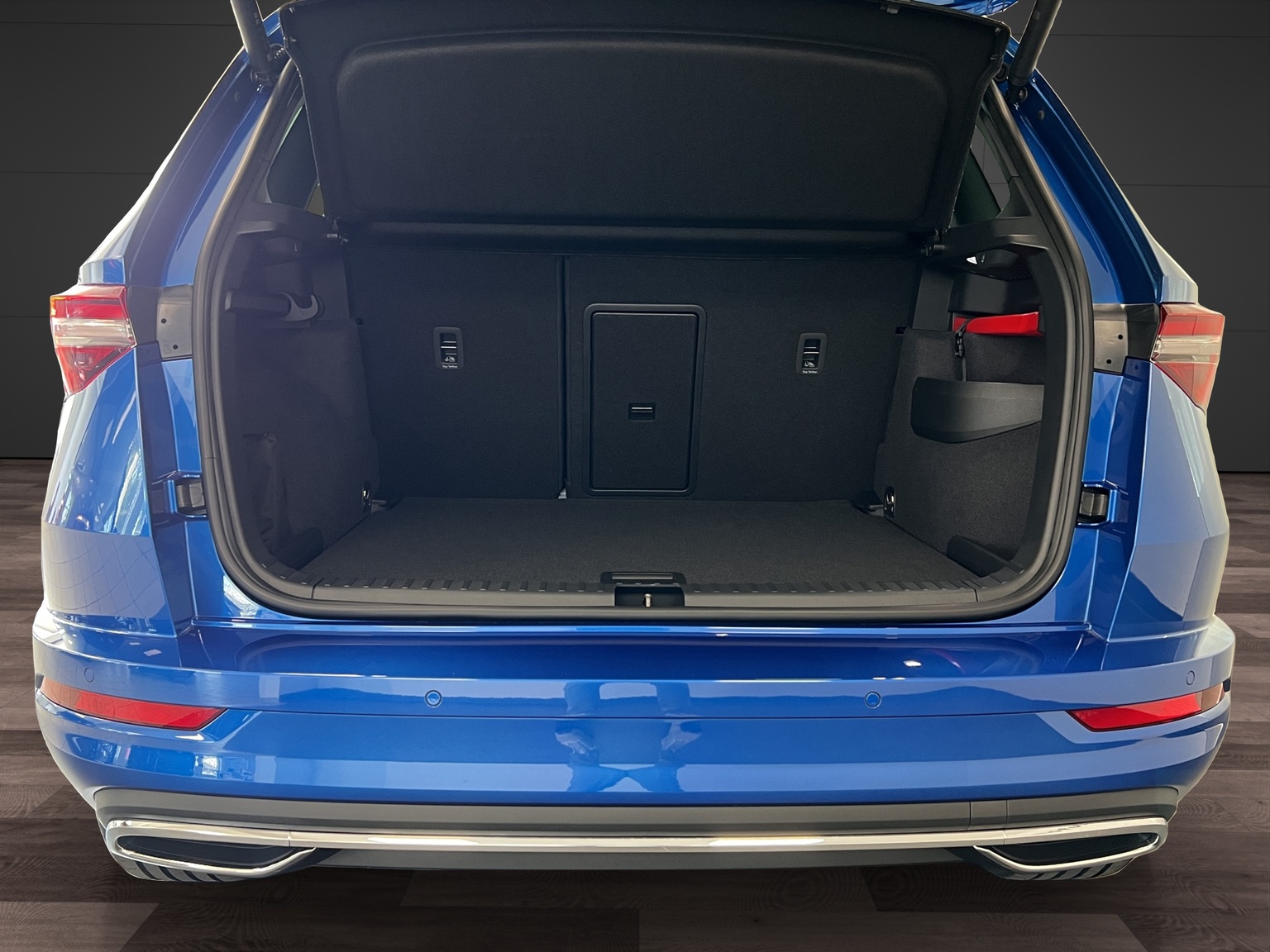 SKODA Karoq 2.0 TSI SportLine 4x4 DSG-image-12