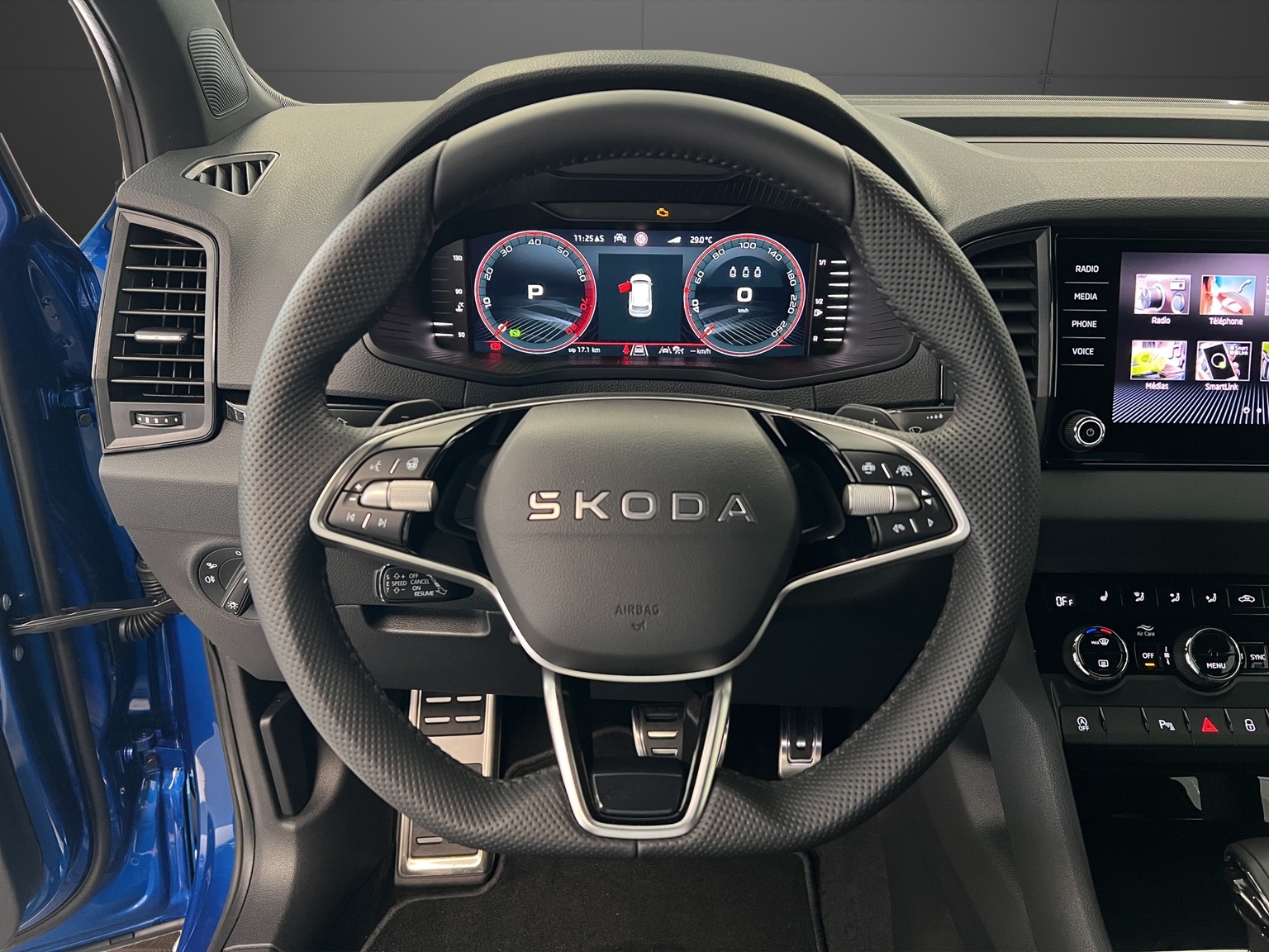 SKODA Karoq 2.0 TSI SportLine 4x4 DSG-image-6