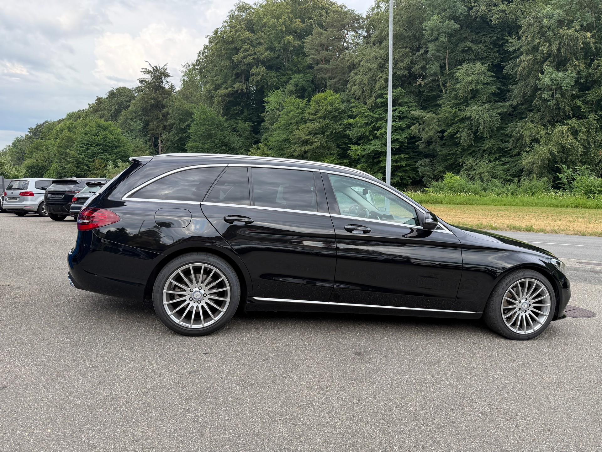 MERCEDES-BENZ C 180 Avantgarde-image-2