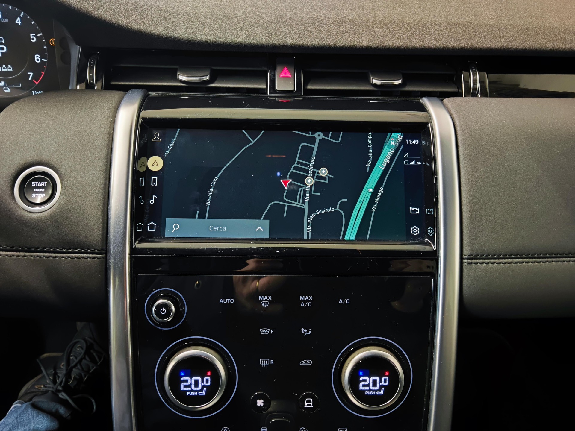 LAND ROVER Discovery Sport 1.5 T 300e SE-image-13