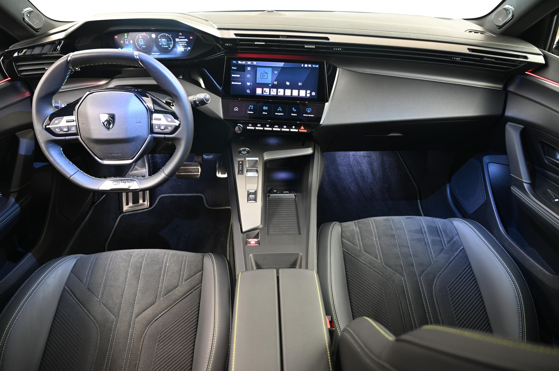 PEUGEOT 308 1.6 PHEV 225 GT-image-8