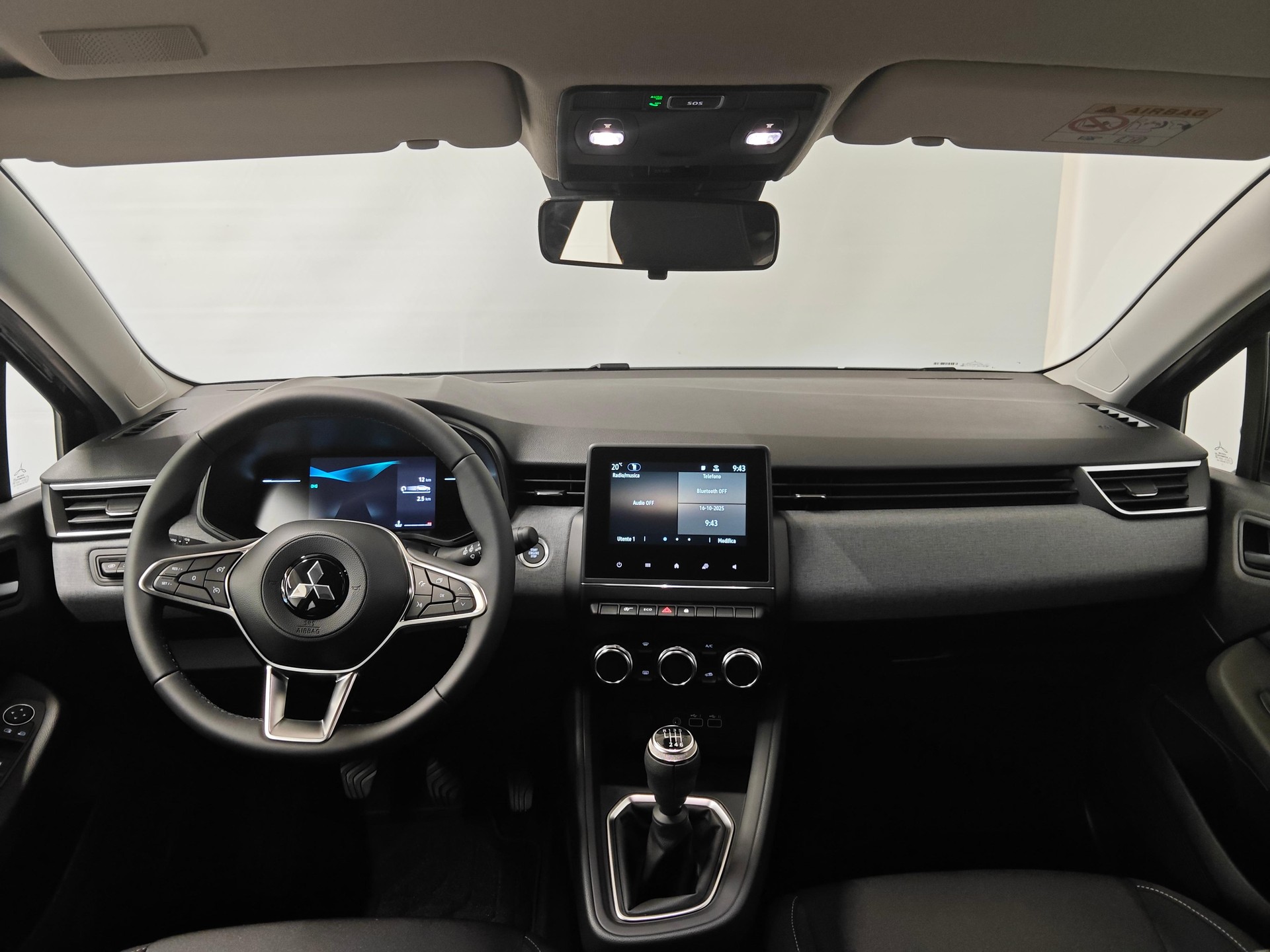 MITSUBISHI Colt 1.0 Invite-image-6