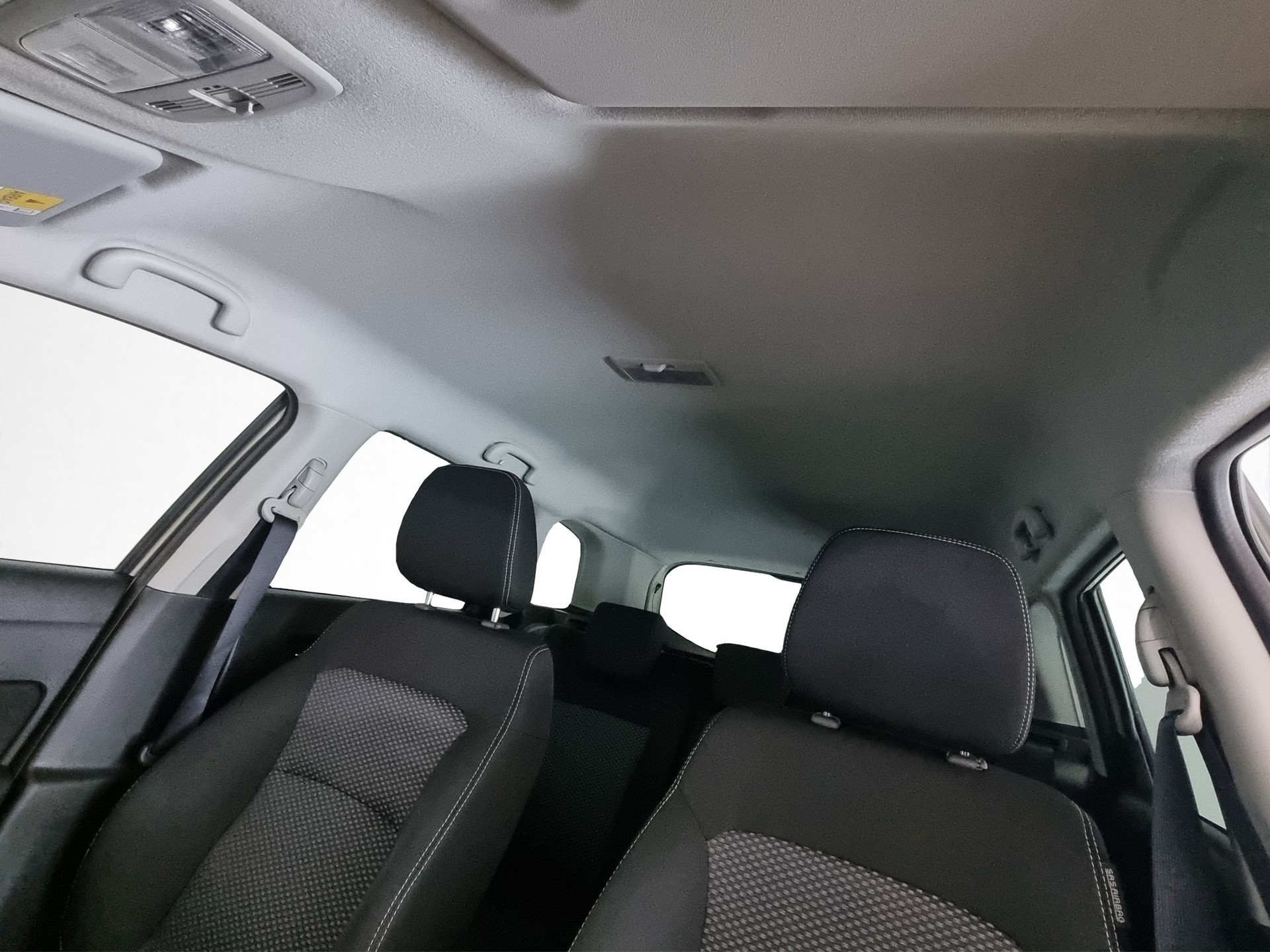 SUZUKI Vitara 1.4 Compact+ Hyb. 4x4 AT-image-12