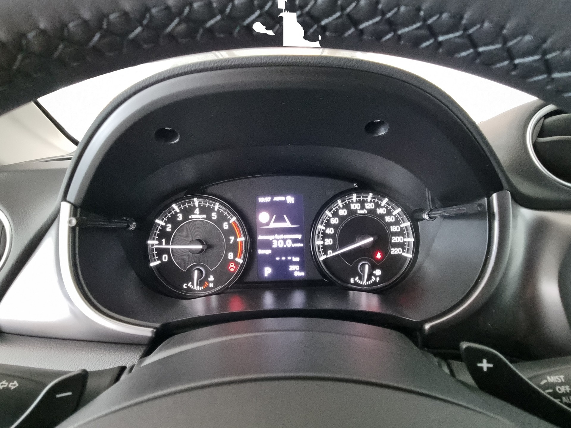SUZUKI Vitara 1.4 Compact+ Hyb. 4x4 AT-image-10