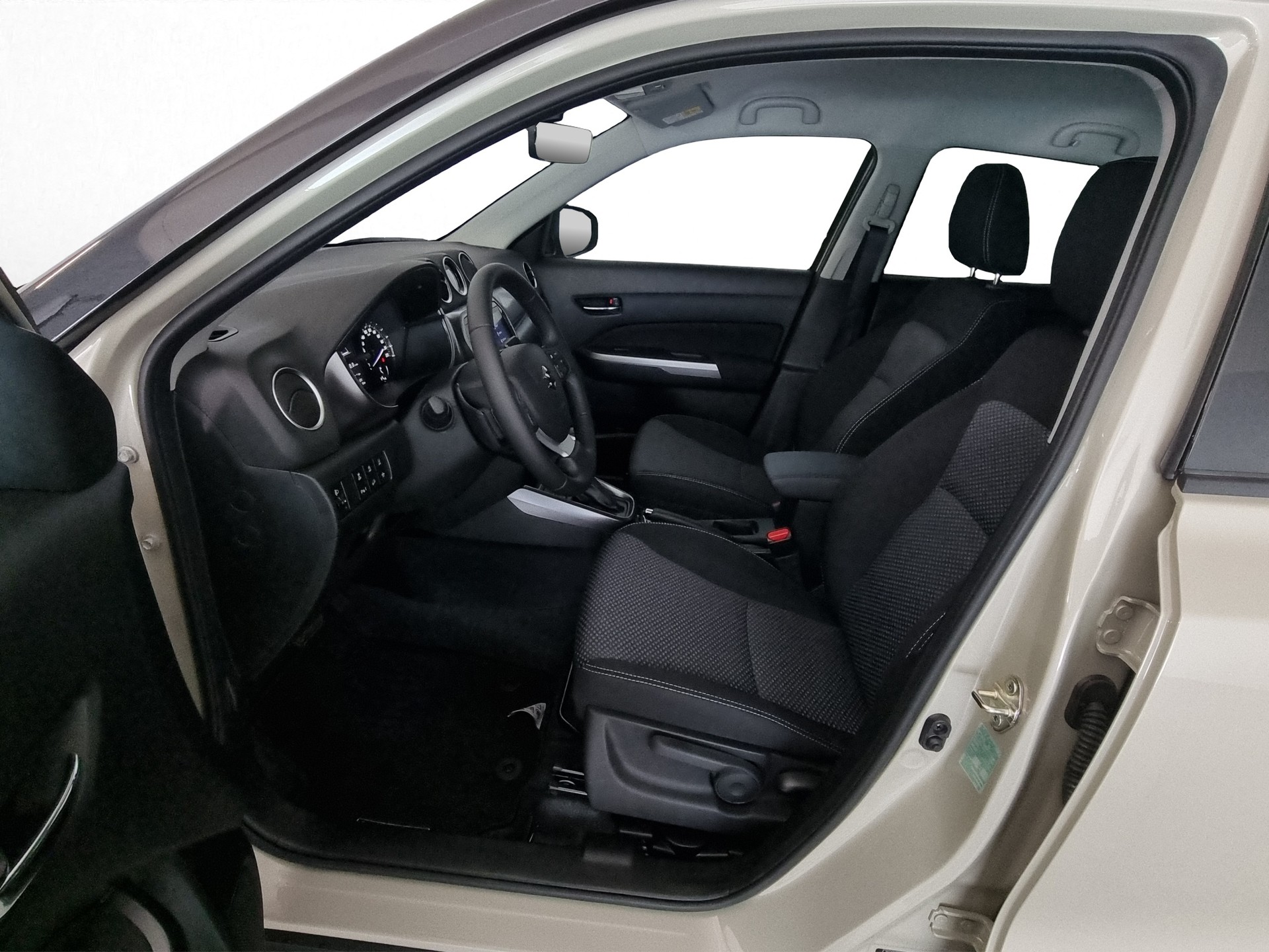 SUZUKI Vitara 1.4 Compact+ Hyb. 4x4 AT-image-5