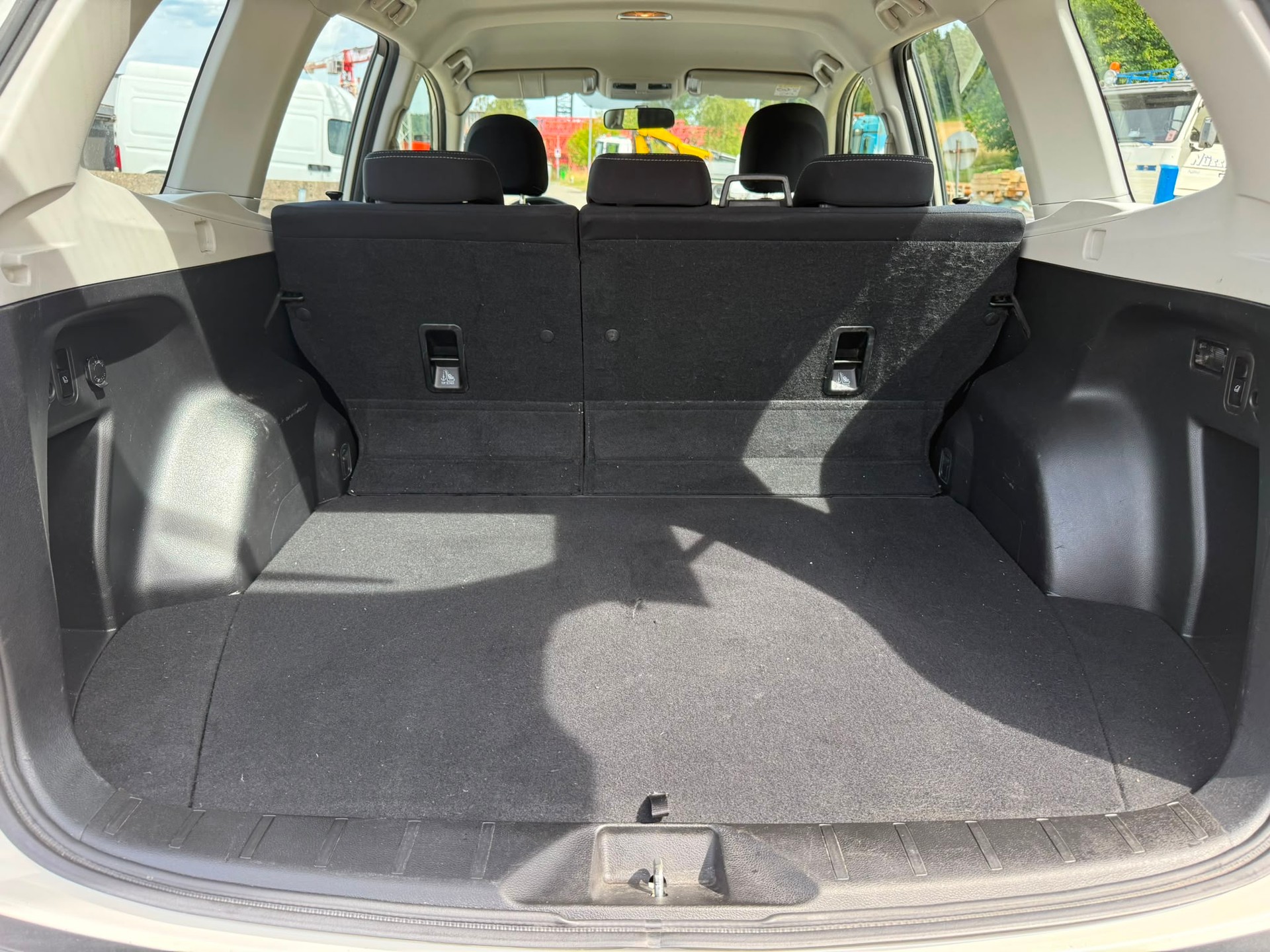 SUBARU Forester 2.0i Swiss Lineartronic-image-10