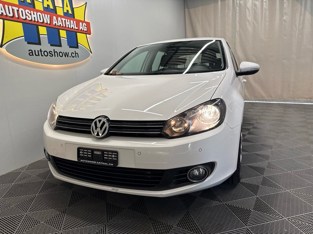 VW Golf 1.4 TSI Trendline DSG-image-10