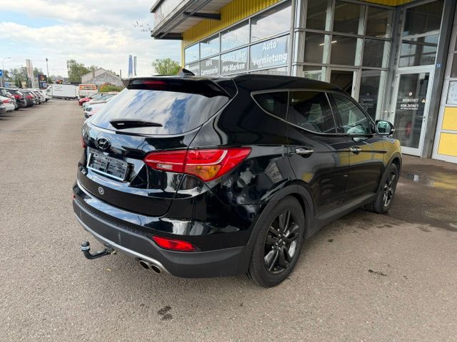HYUNDAI Santa Fe 2.2 CRDI Premium 4WD Automatic-image-3