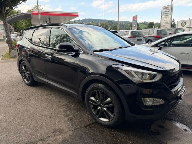 HYUNDAI Santa Fe 2.2 CRDI Premium 4WD Automatic-image-4