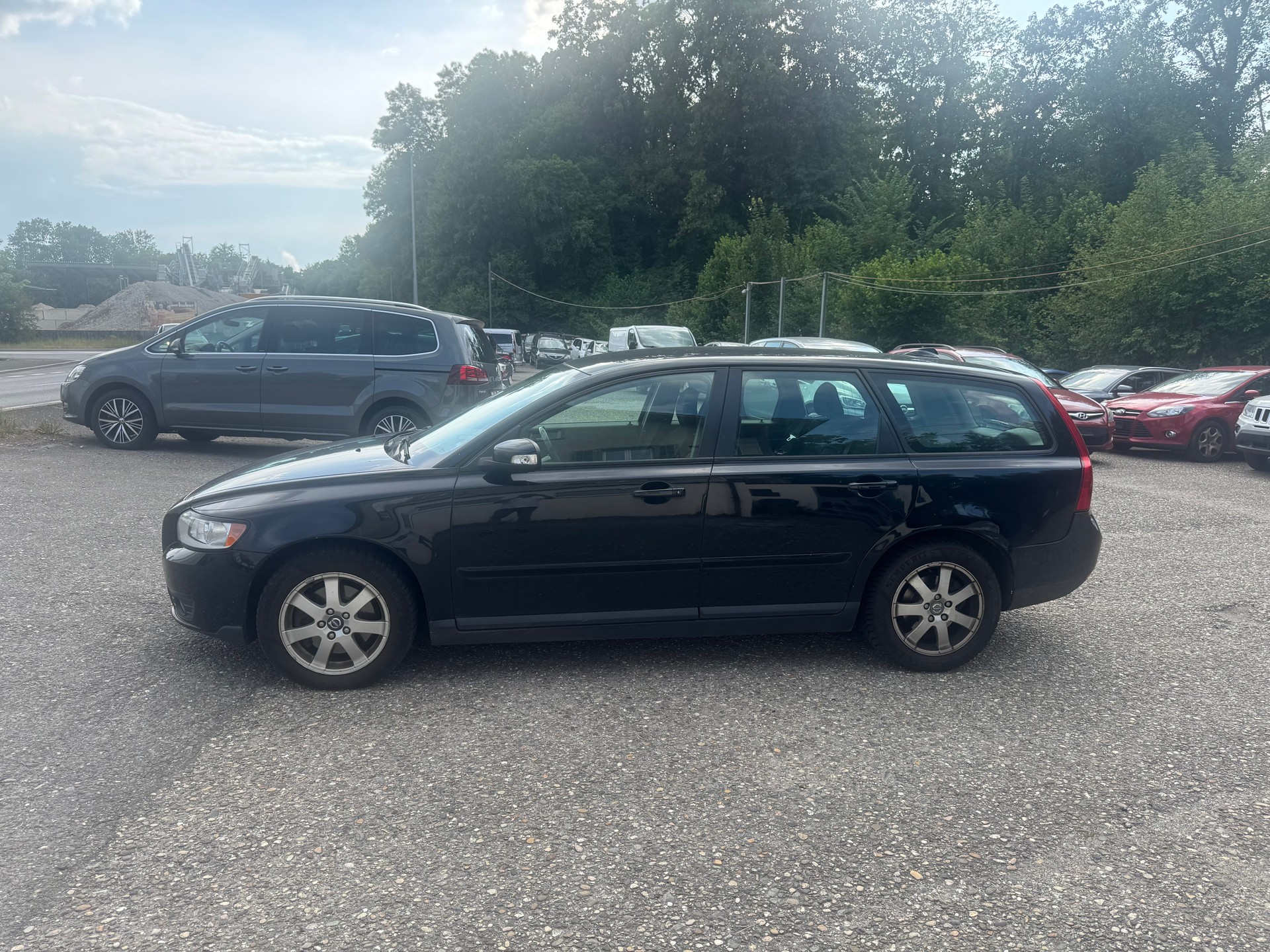 VOLVO V50 2.4I Momentum Geartronic-image-2