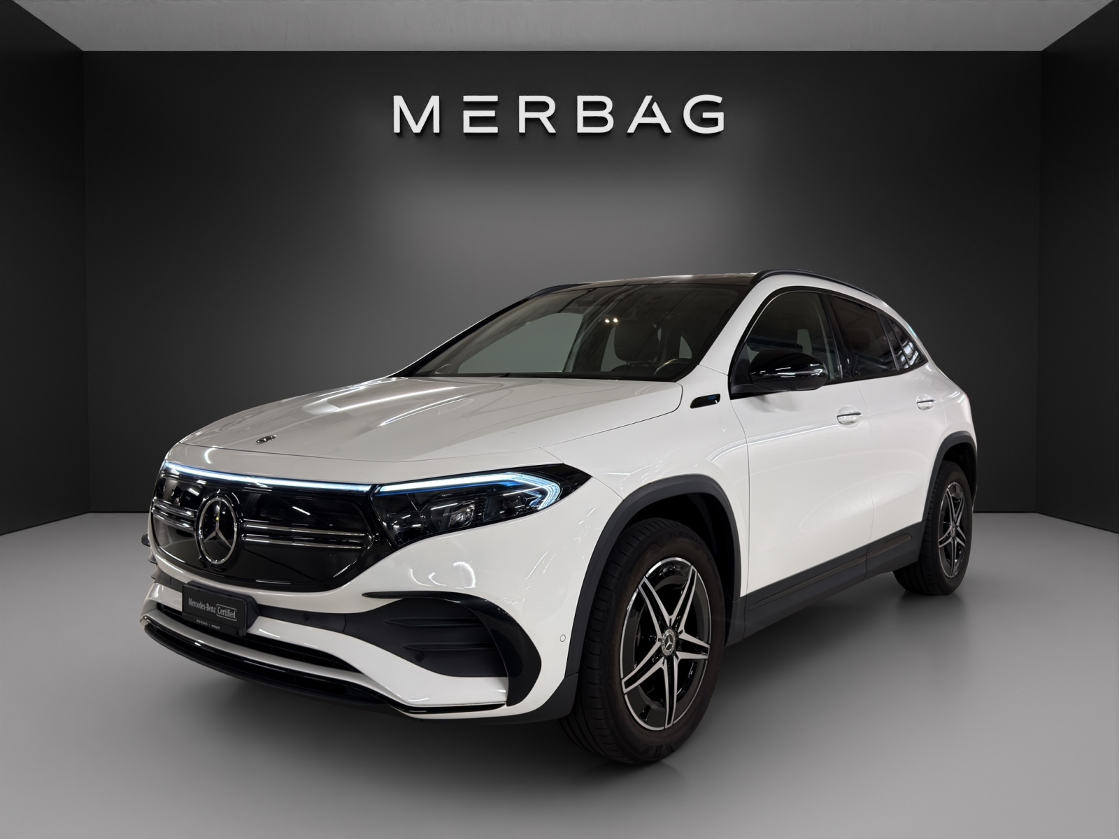 MERCEDES-BENZ EQA 250 AMG Line-image-6