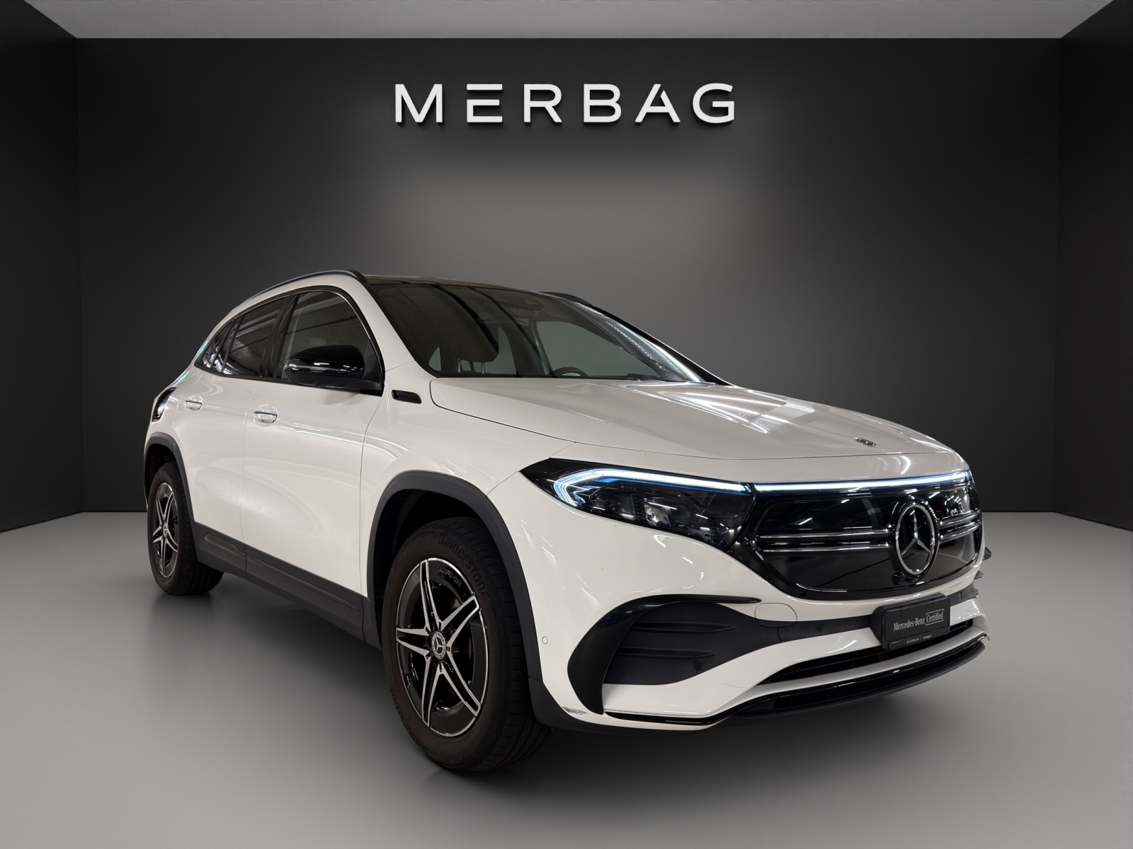 MERCEDES-BENZ EQA 250 AMG Line-image-0
