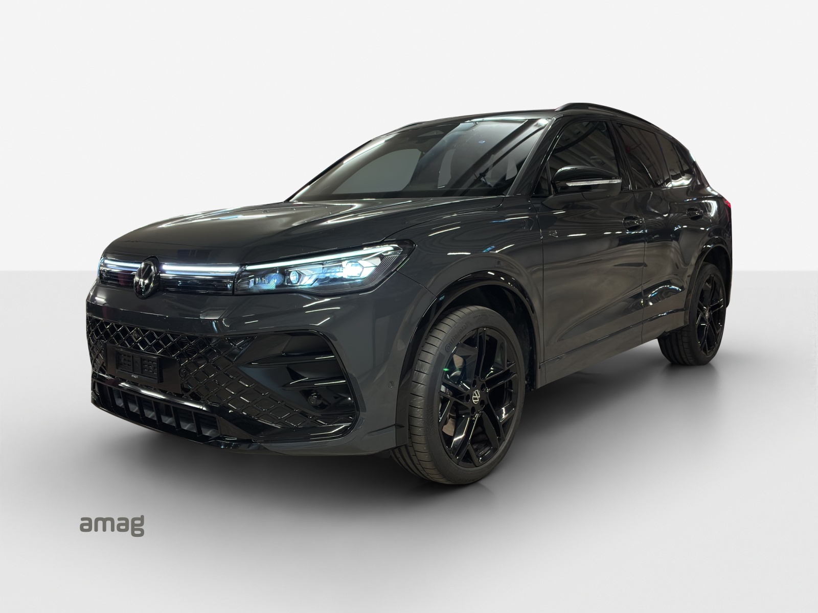 VW Tiguan 2.0 TSI DSG R-Line 4Motion-image-0