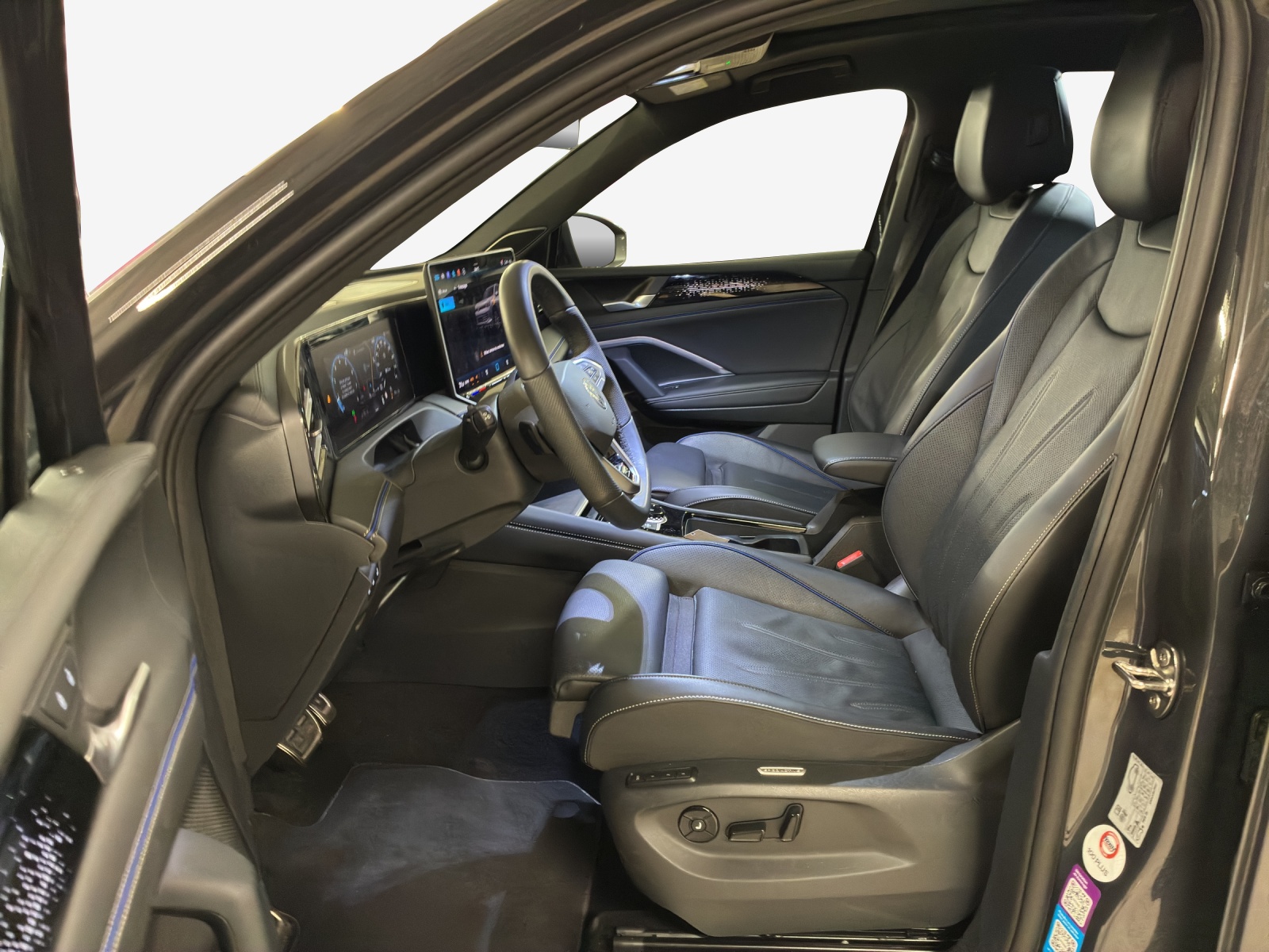 VW Tiguan 2.0 TSI DSG R-Line 4Motion-image-7