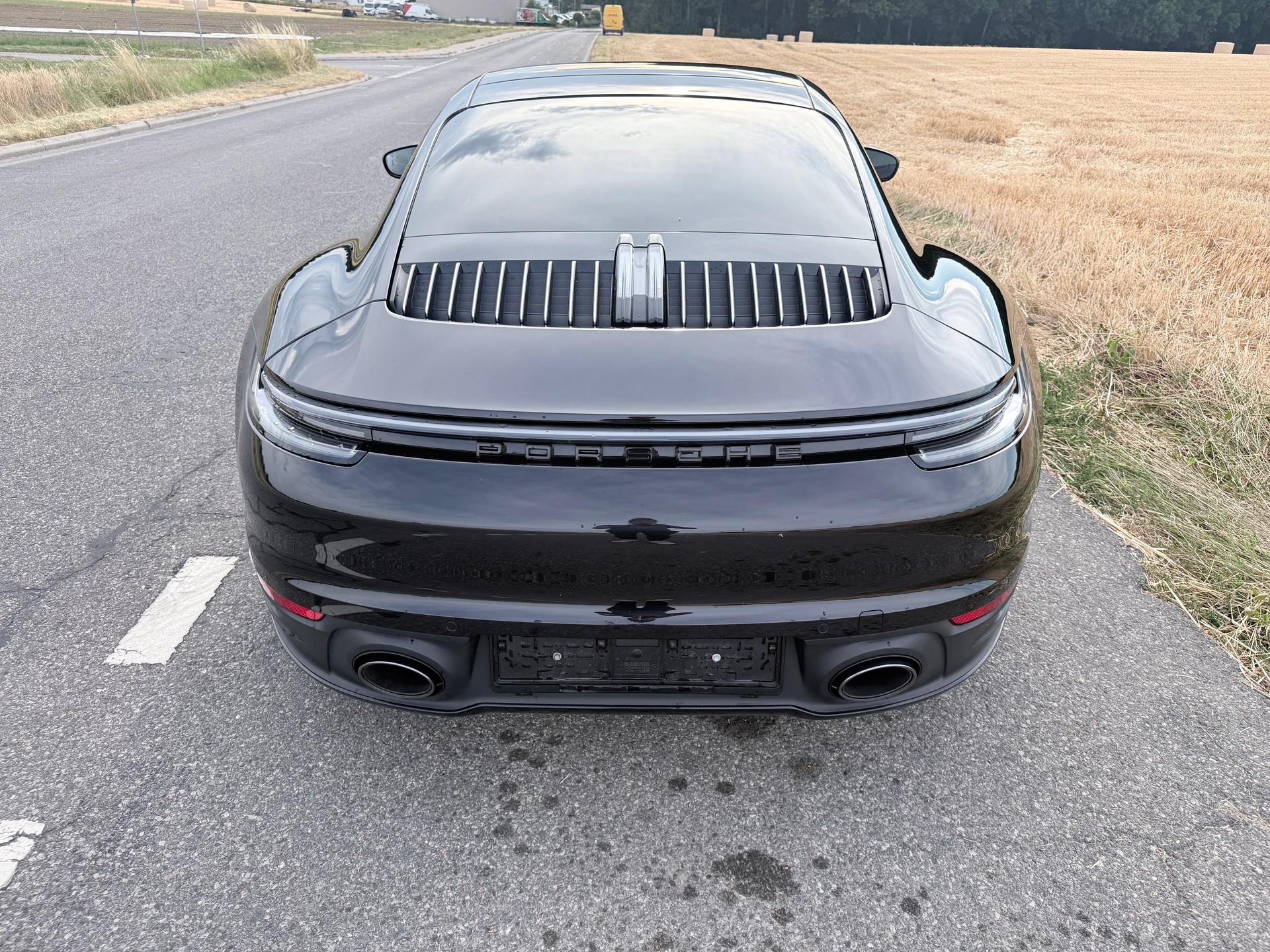 PORSCHE 911 Carrera 4S-image-6