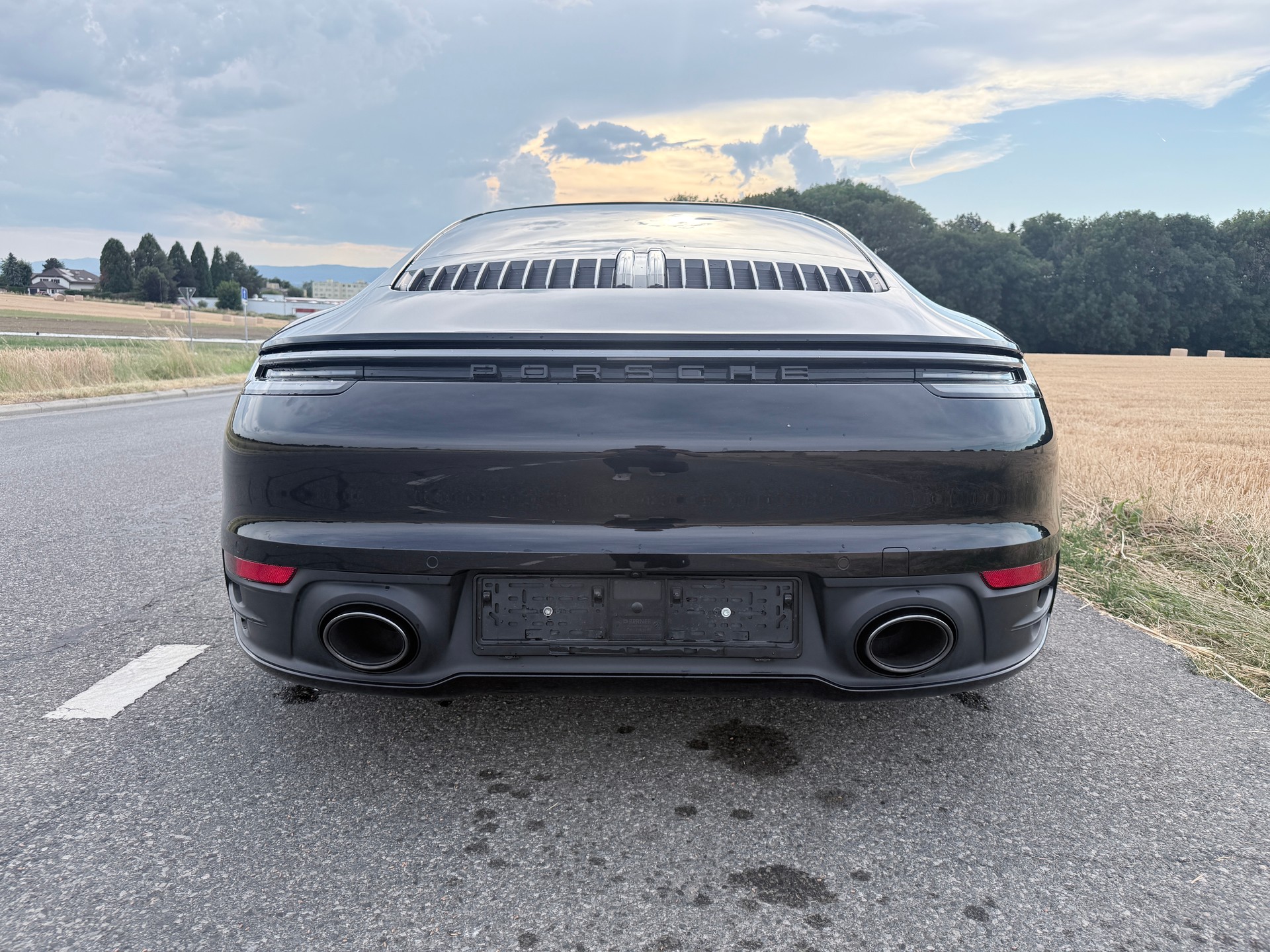 PORSCHE 911 Carrera 4S-image-7