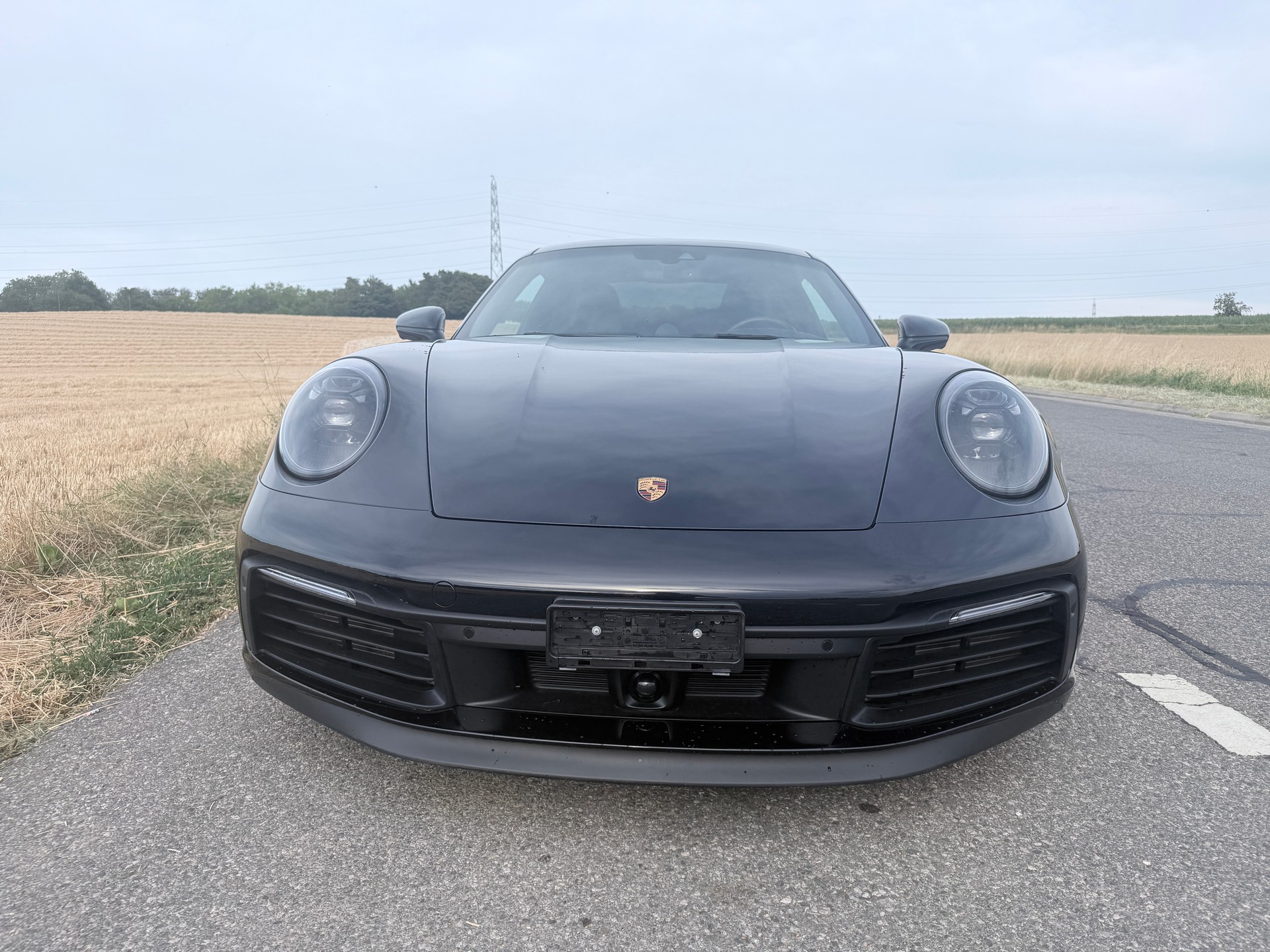PORSCHE 911 Carrera 4S-image-3