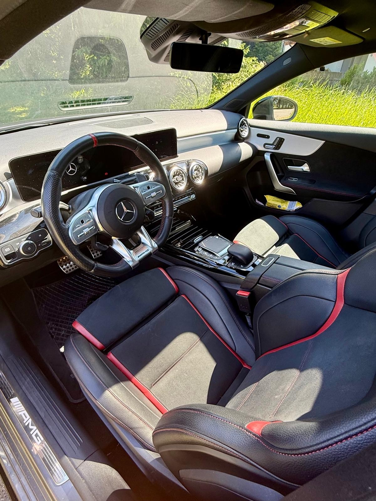 MERCEDES-BENZ A 35 AMG 4matic-image-5